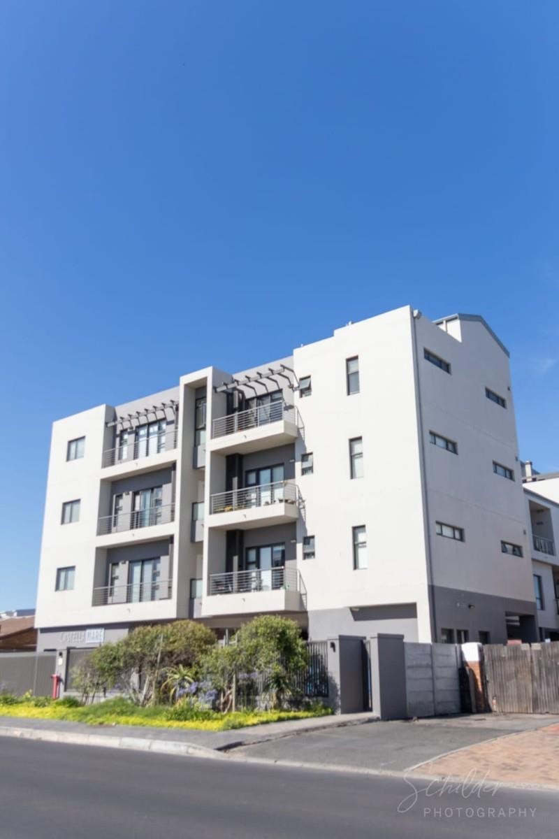 Apartment for rent in Beachfront, Table View, Blouberg, 59 m²