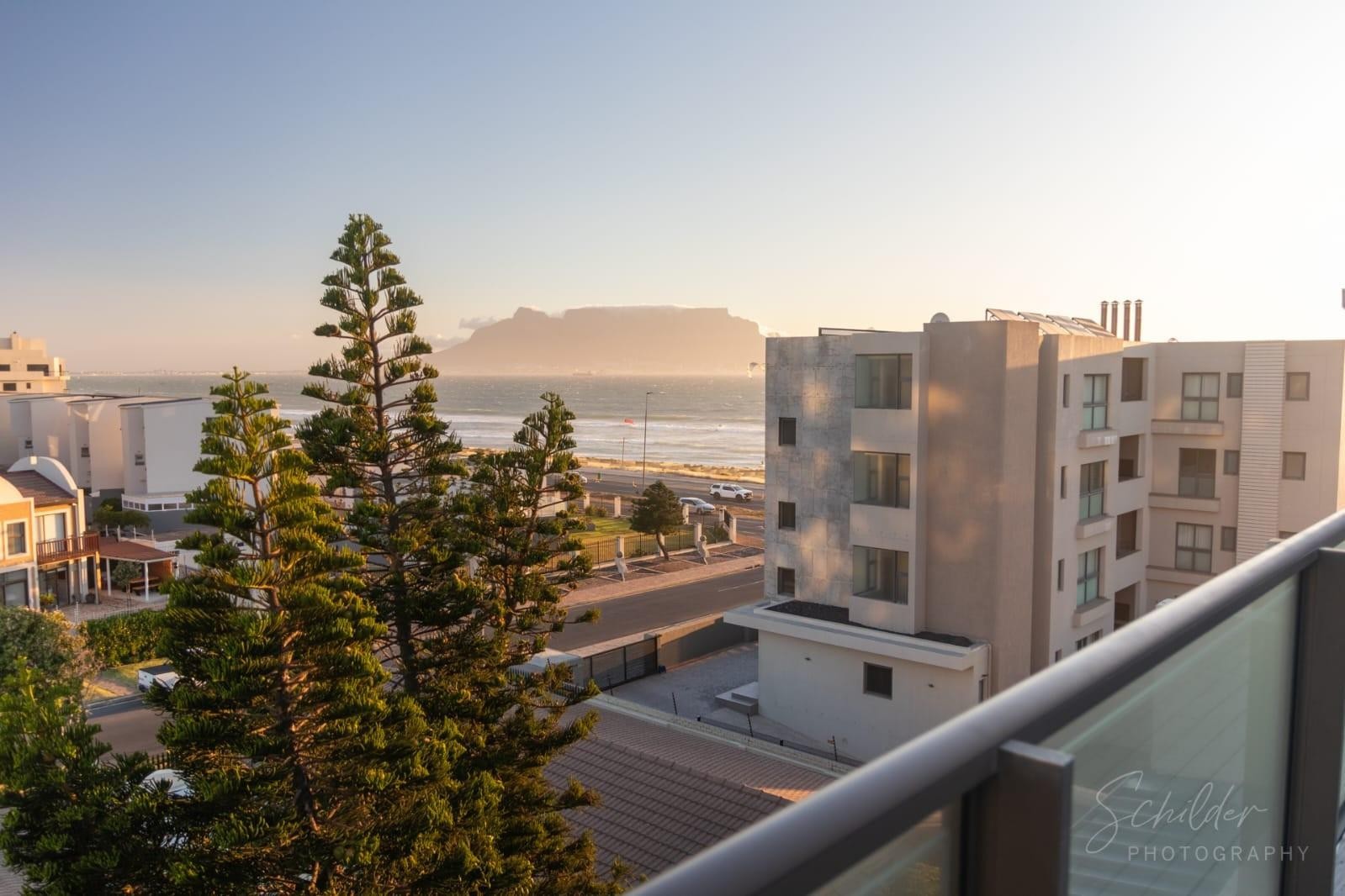 Apartment for rent in Beachfront, Table View, Blouberg, 59 m²