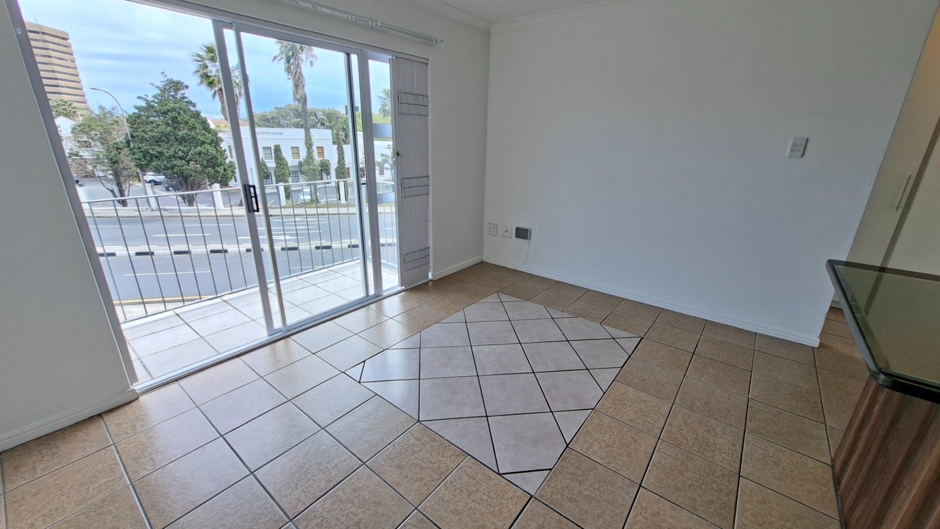 Apartment for sale in Belgravia, Bellville, (2nd floor), Villa Helena, 4 Scharmberg Street, Belgravia, Bellville, Western Cape, 57 m²