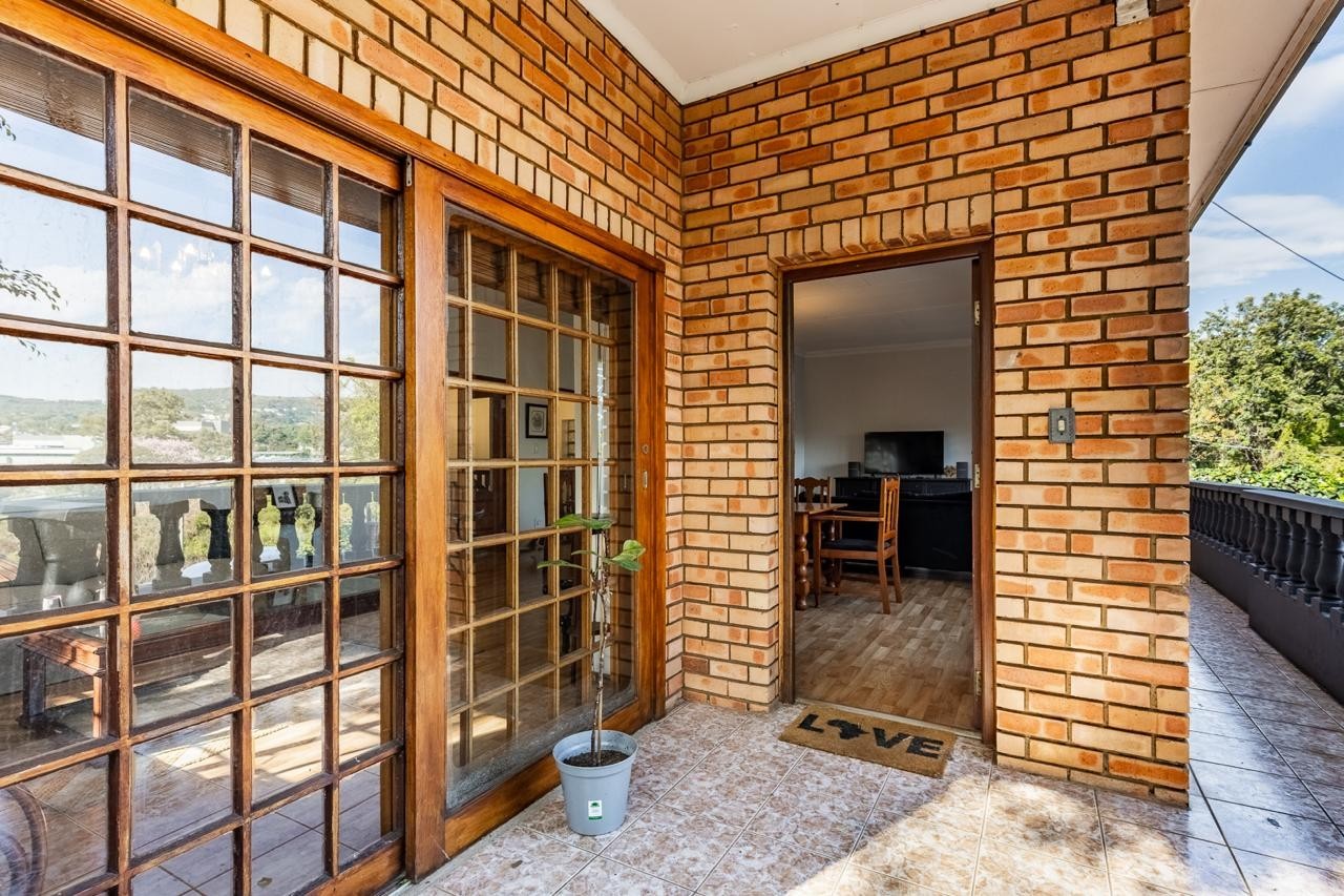 House for sale in Baileys Muckleneuk, Pretoria, 398 m²
