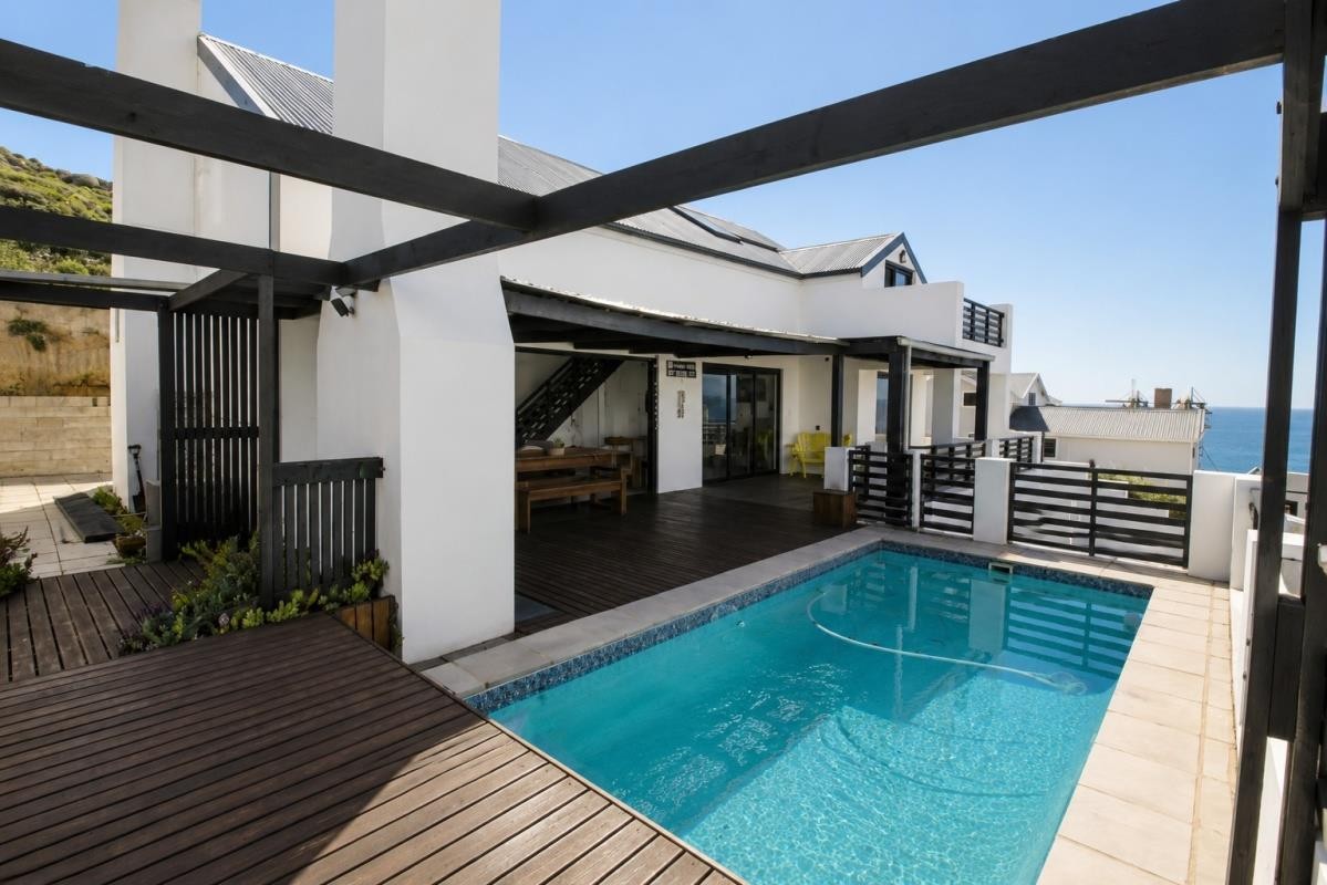 House for sale in St Helena Views, St Helena Bay, 230 m²