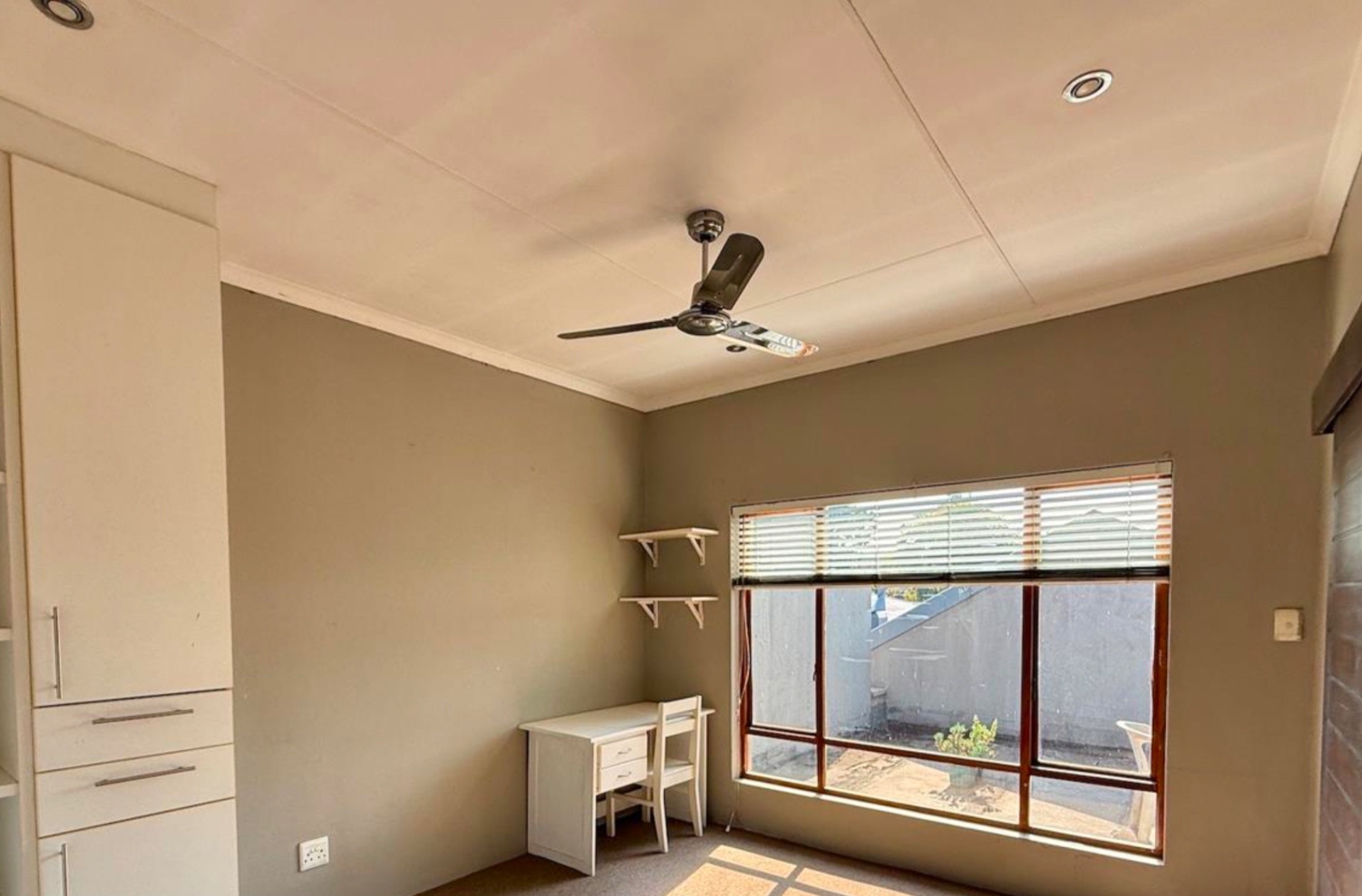 House for sale in Brooklyn, Pretoria, 1276 m²