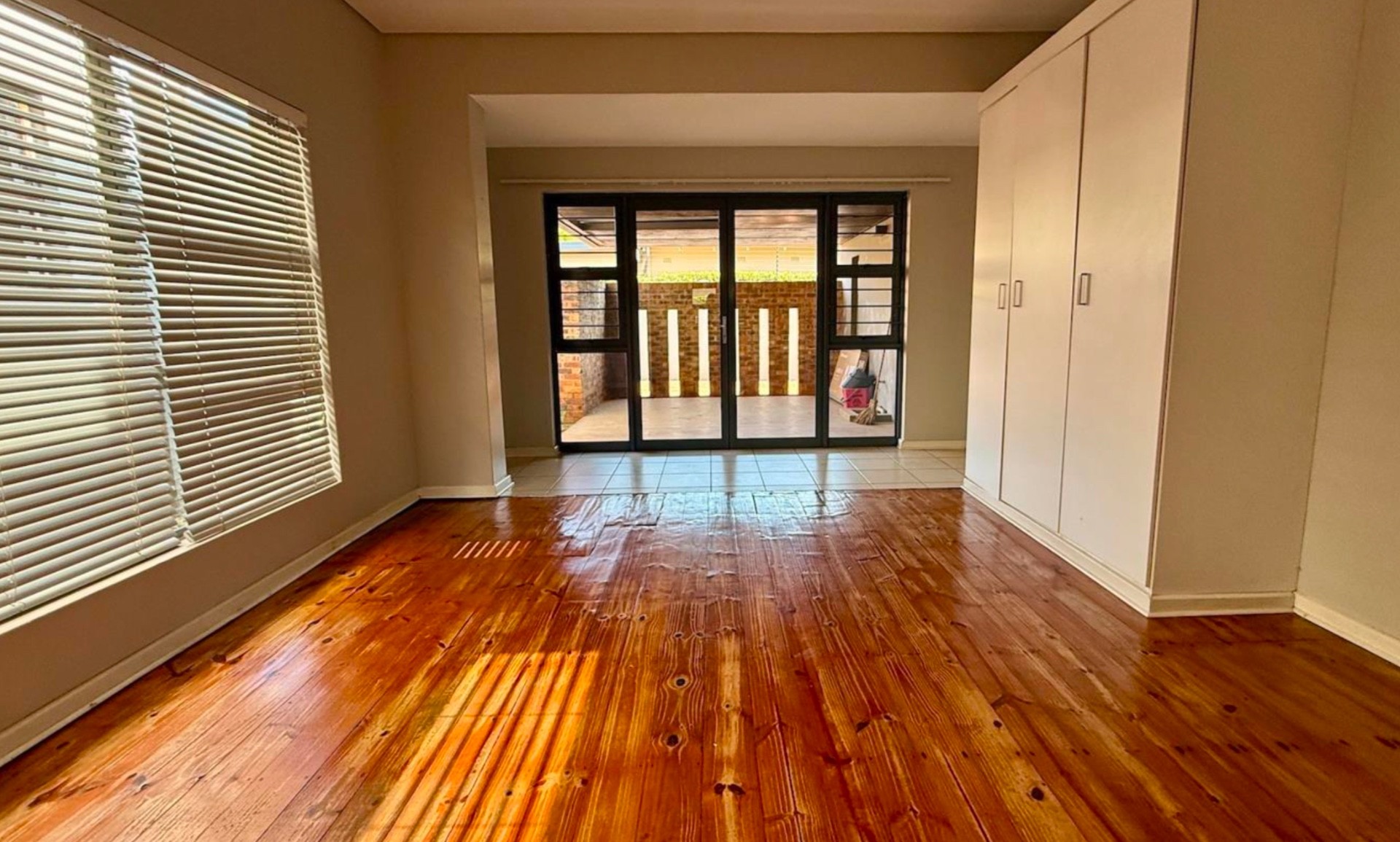 House for sale in Brooklyn, Pretoria, 1276 m²