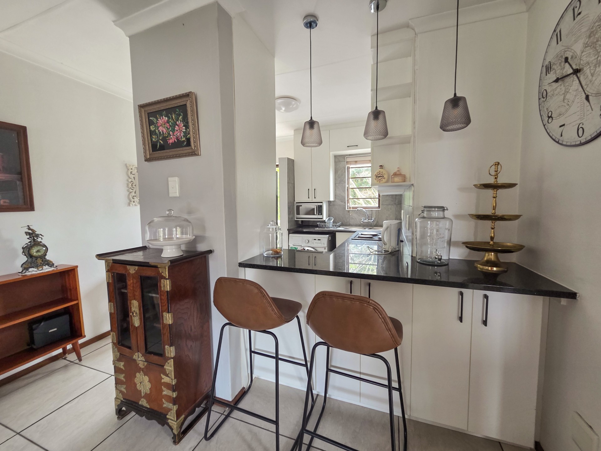 Apartment for sale in St Michaels On Sea, Margate, KwaZulu Natal, 68 m²