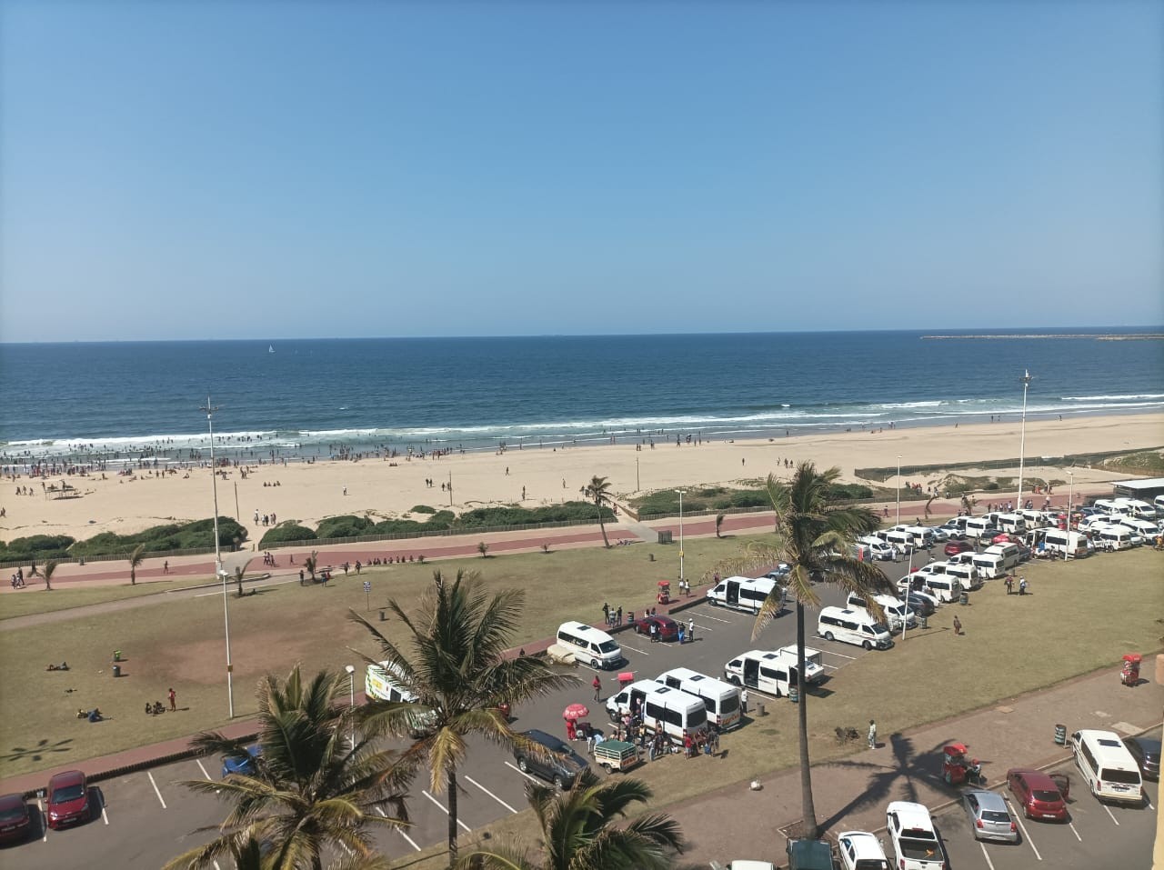 Apartment for sale in South Beach, Durban, KwaZulu Natal, 61 Marlborough Court, 27 OR Tambo Parade, South Beach, Durban, KwaZulu Natal