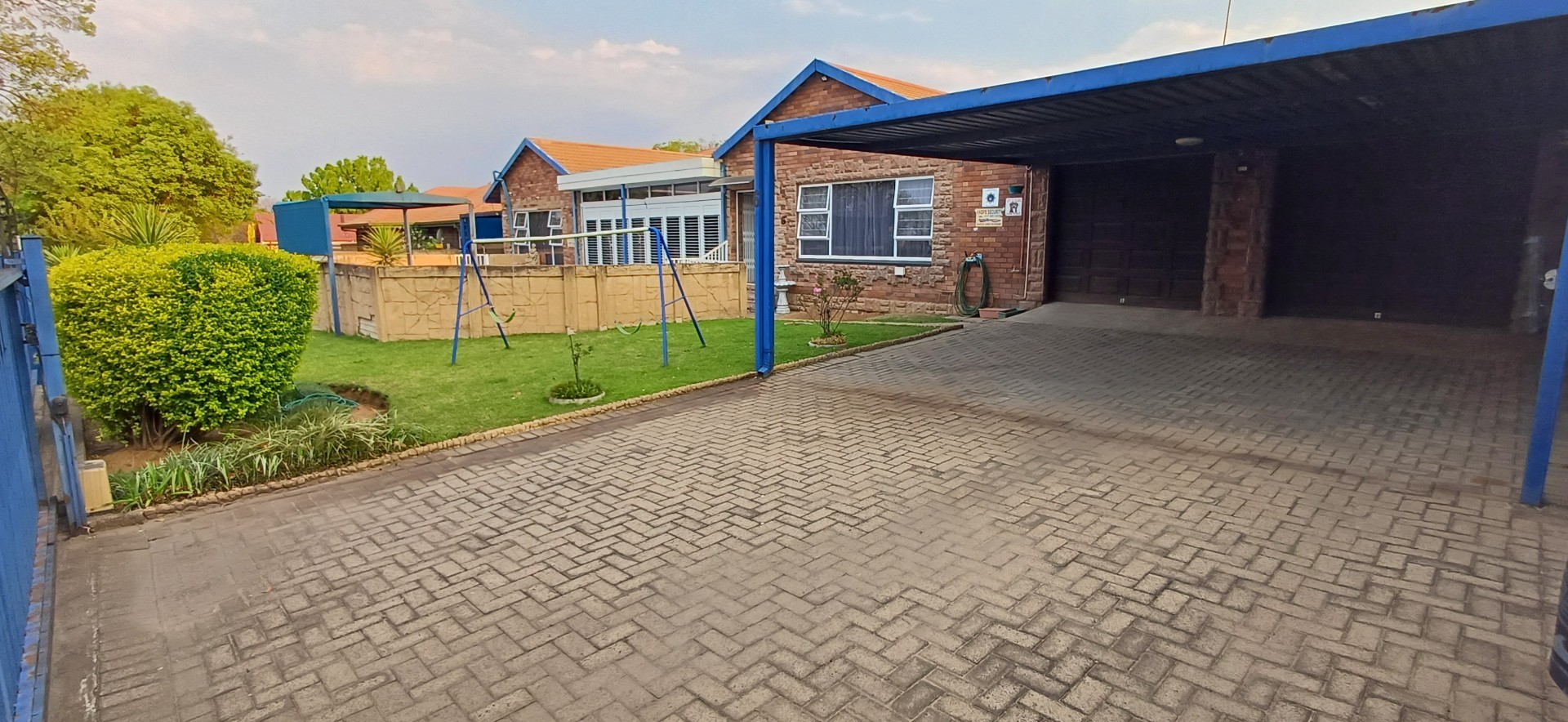 House for sale in Kriel, 967 m²