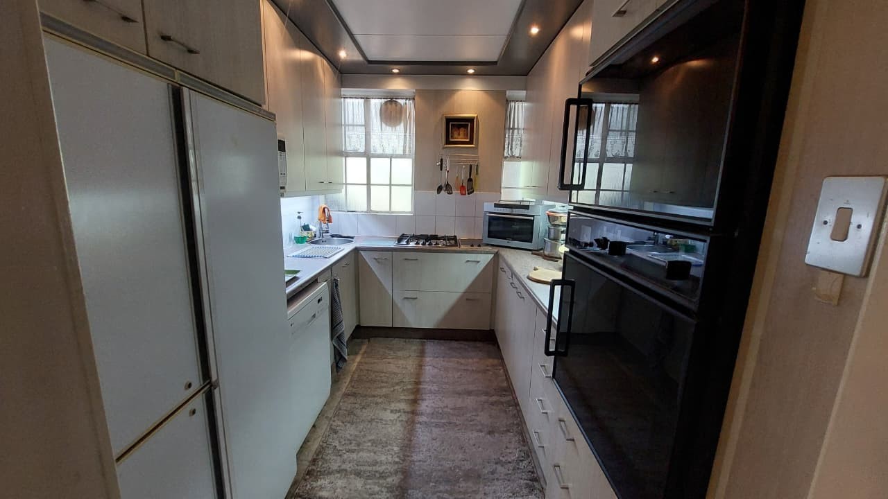 Apartment for sale in Parktown, Johannesburg, 108 (1st floor), Princess Place, 5 Park Lane, Parktown, Johannesburg, Gauteng, 185 m²