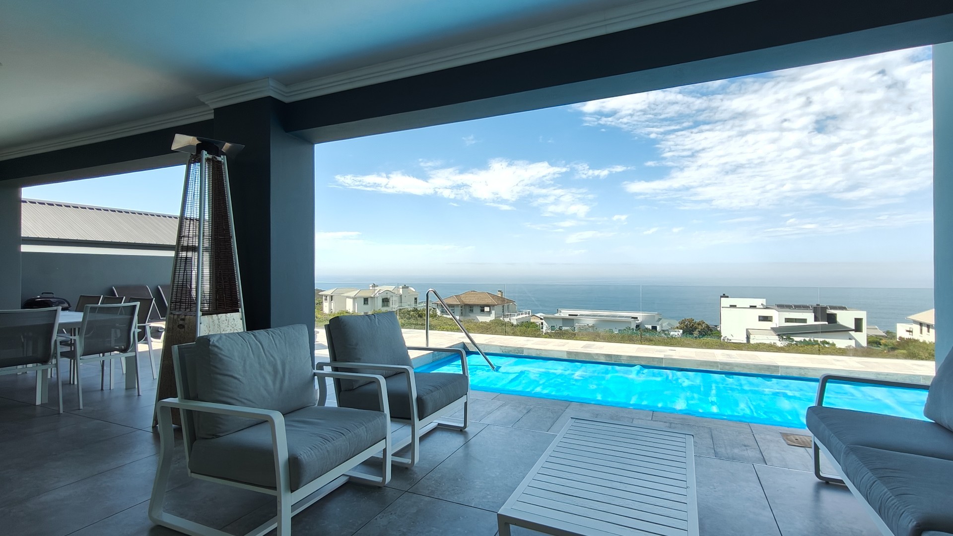 House for sale in Pinnacle Point Golf Estate, Mossel Bay, 1180 m²