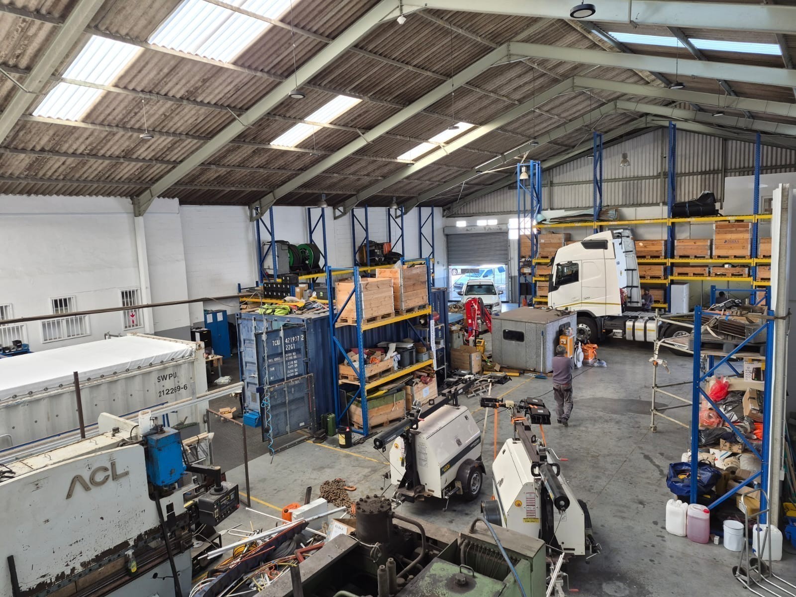 Warehouse for rent in North End, Port Elizabeth, 21 Crawford Street, North End, Port Elizabeth, Eastern Cape, 775 m²
