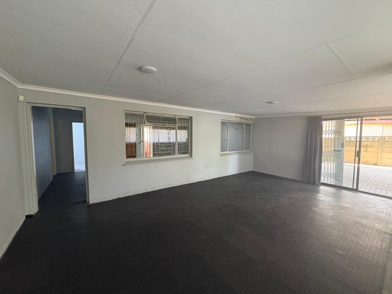 House for sale in Arborpark, Newcastle, KwaZulu Natal, 1051 m²