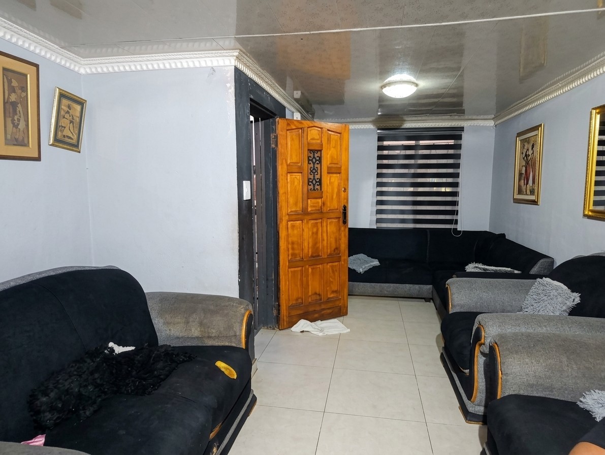 House for rent in Riverlea, Johannesburg, 237 m²