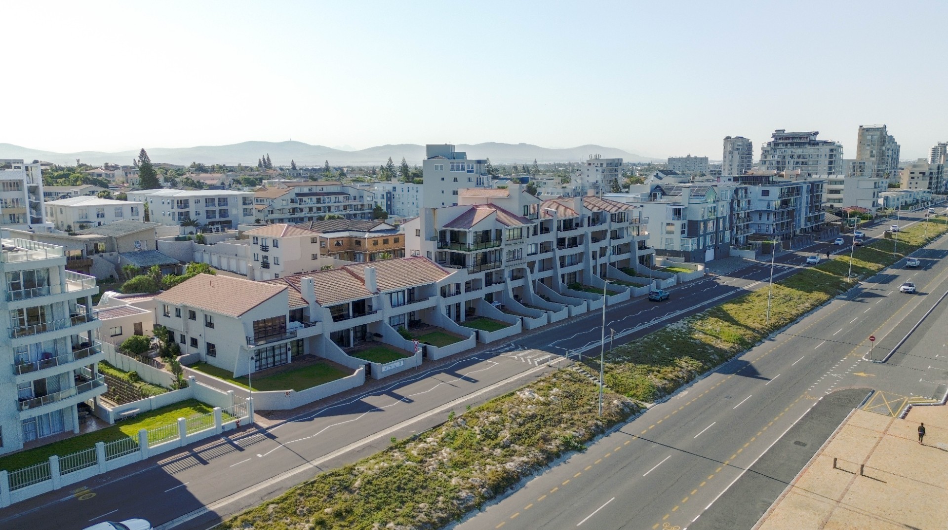 Apartment for sale in Beachfront, Table View, Blouberg, 92 m²