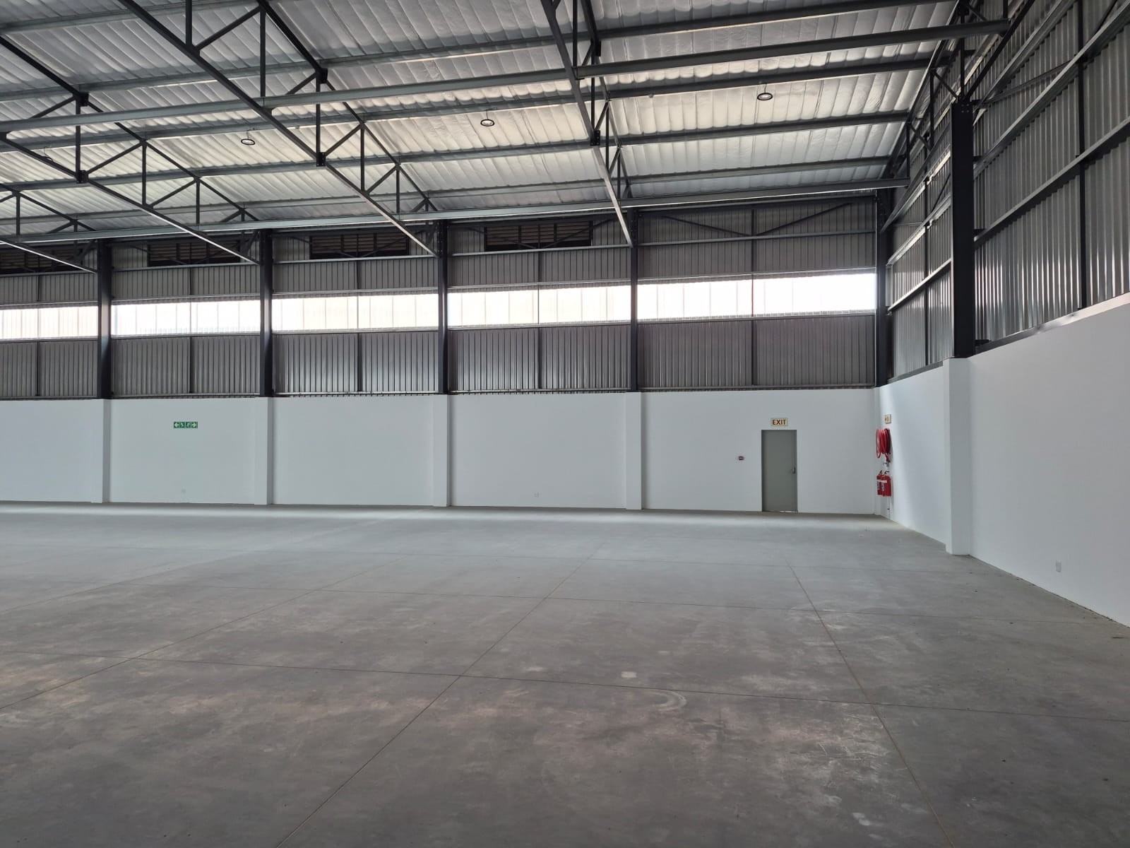 Warehouse for rent in Fairview, Port Elizabeth, 8 Blackwood Crescent, Fairview, Port Elizabeth, Eastern Cape, 1085 m²