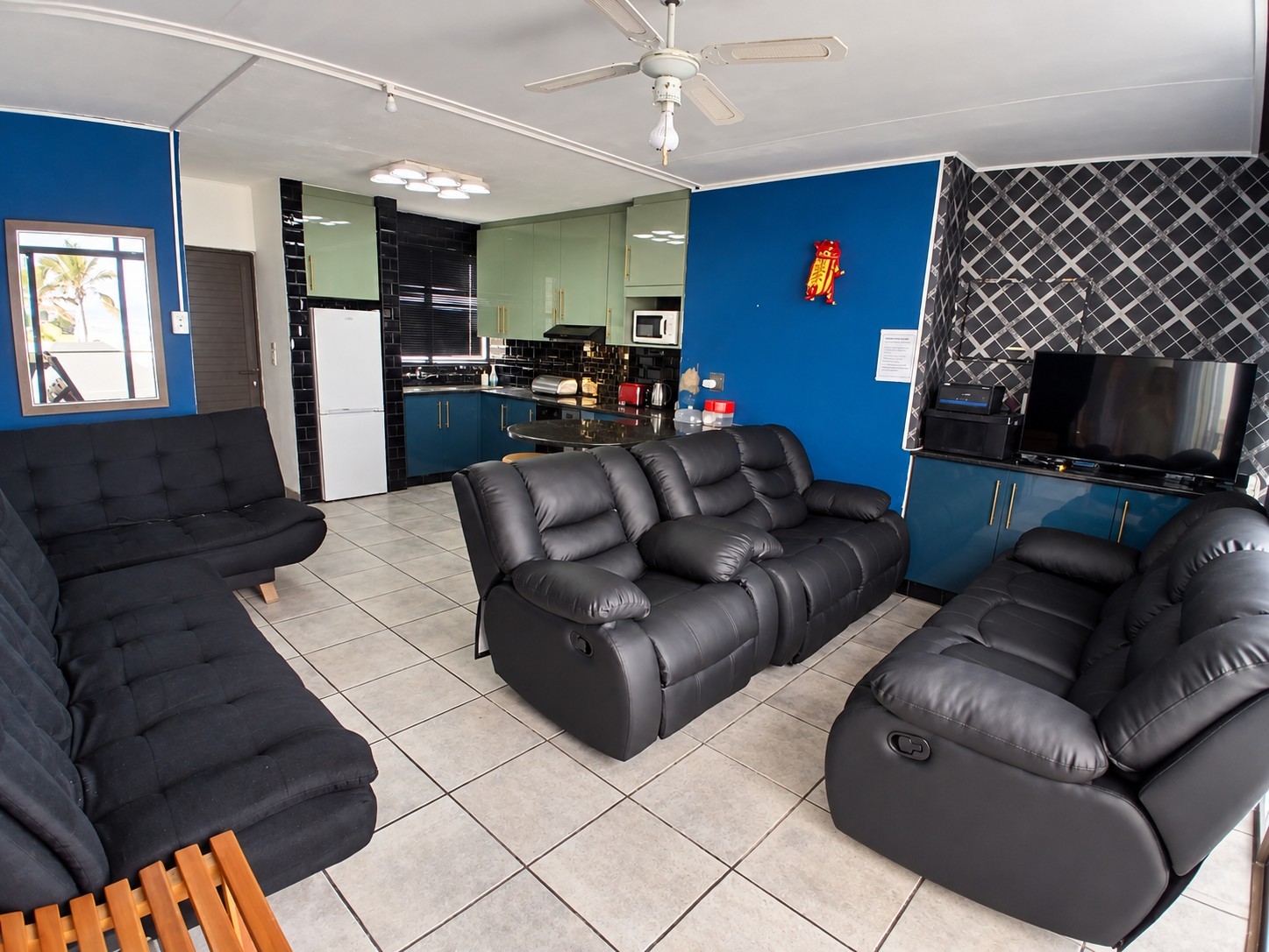 Apartment for sale in Manaba Beach, Margate, KwaZulu Natal