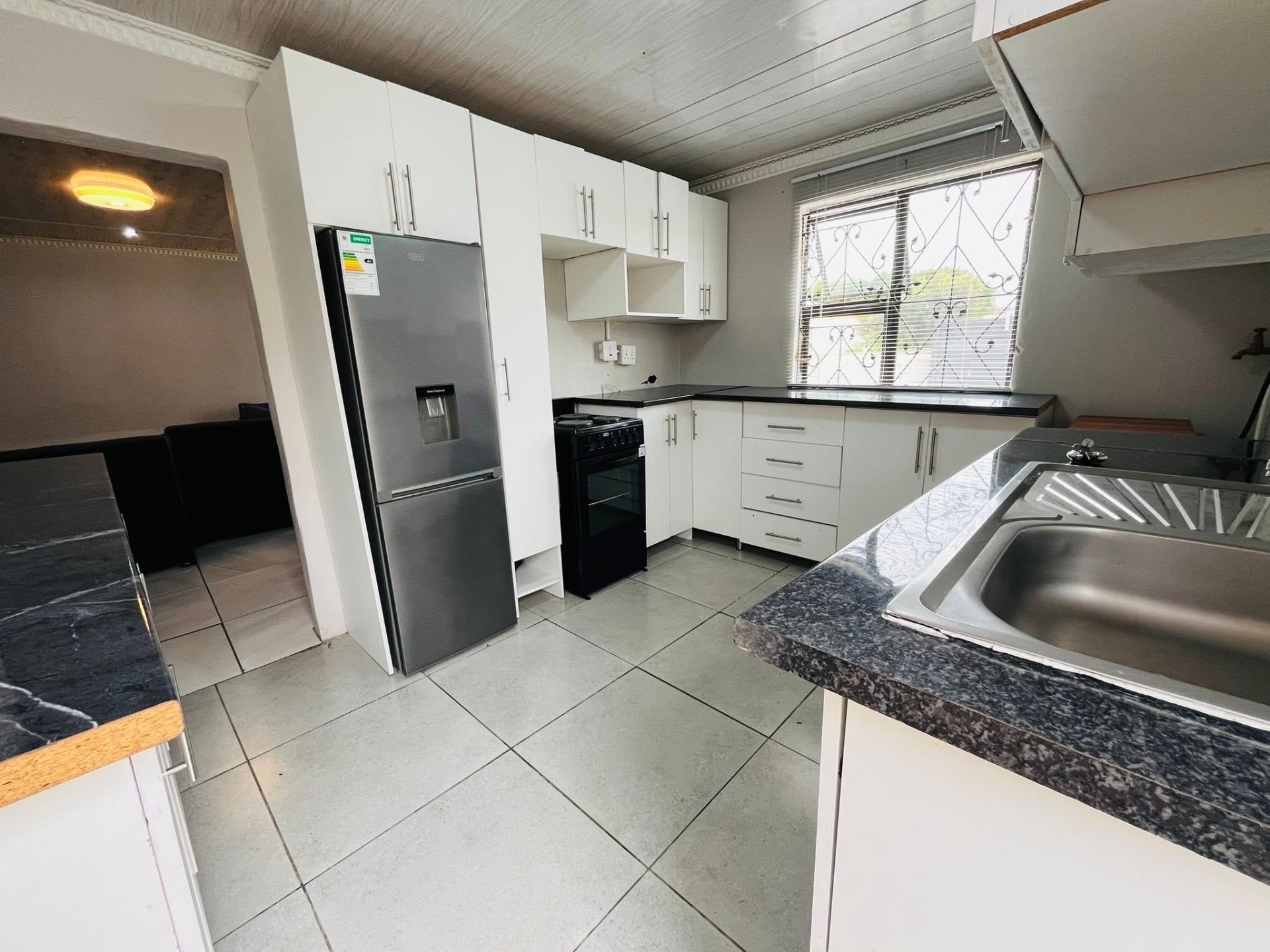 House for sale in Motherwell, Port Elizabeth, 18838 m²