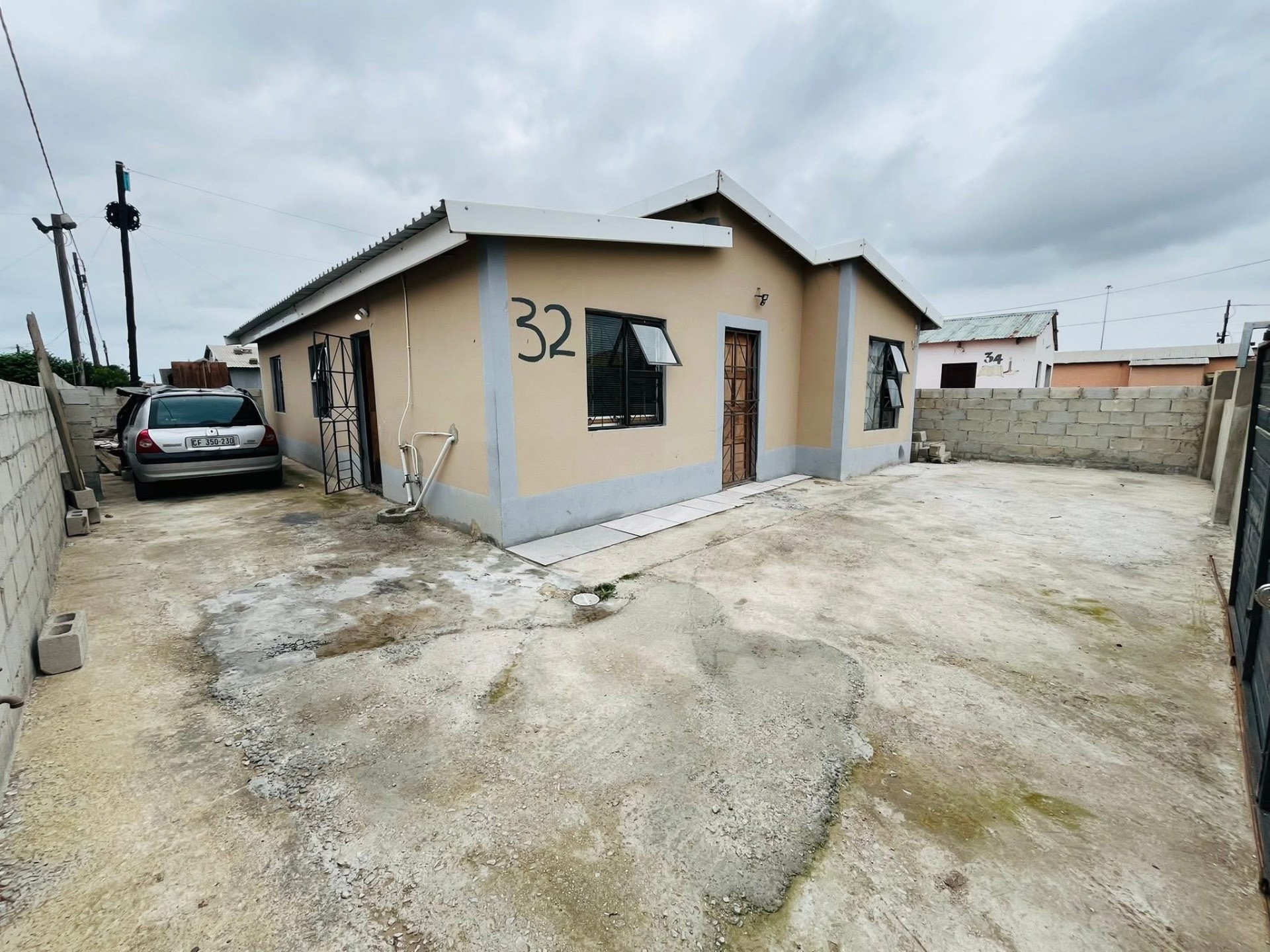 House for sale in Motherwell, Port Elizabeth, 18838 m²