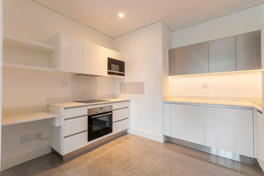 Apartment for rent in Sandown, Sandton, 6112 (6th floor), THE LEONARDO, 75 MAUDE, Sandown, Sandton, Gauteng, 110 m²