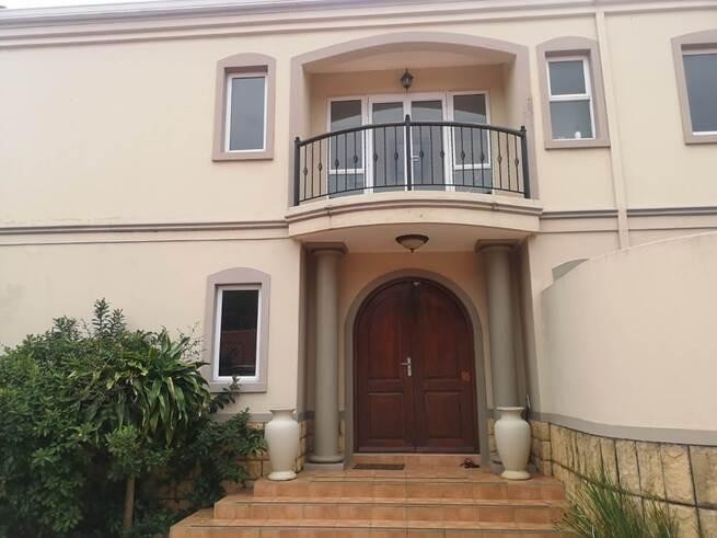 Townhouse for sale in Umhlanga Central, Umhlanga, KwaZulu Natal, 339 m²
