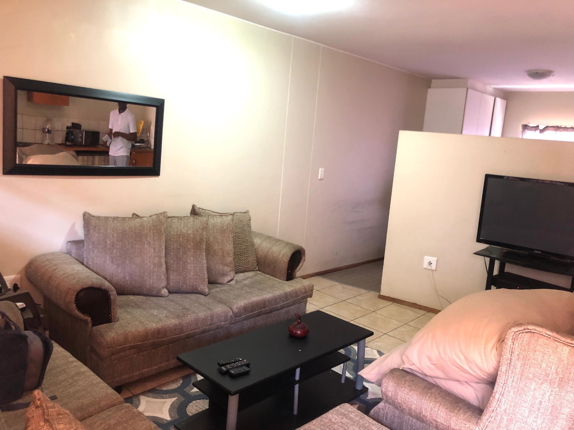 Apartment for sale in Sunnyside, Pretoria, 48 m²