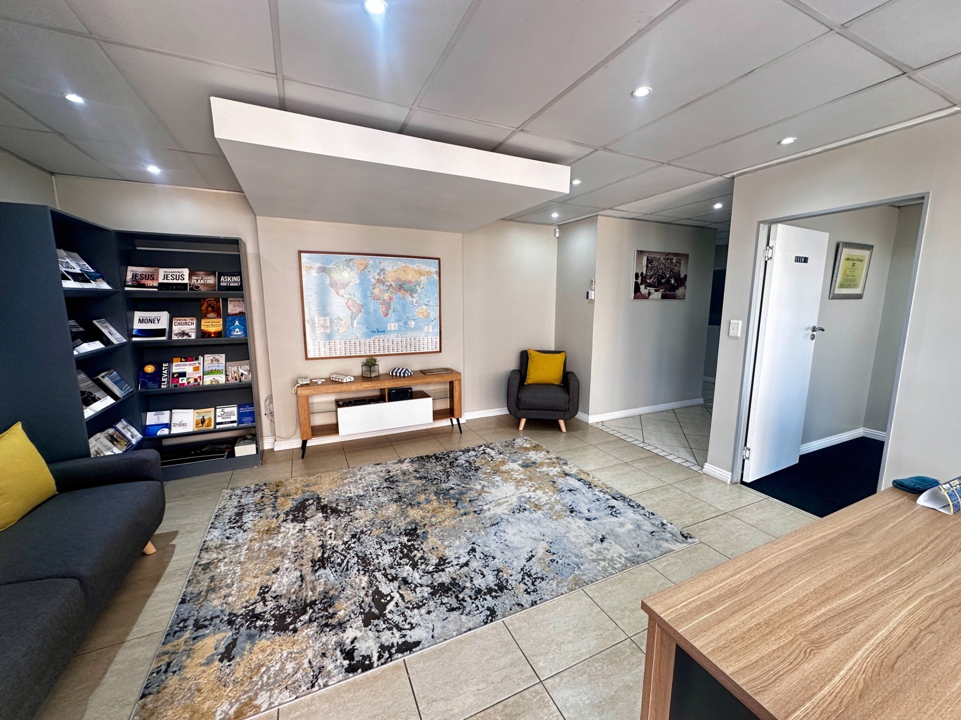 Office for rent in Lynnwood Glen, Pretoria, 174 m²