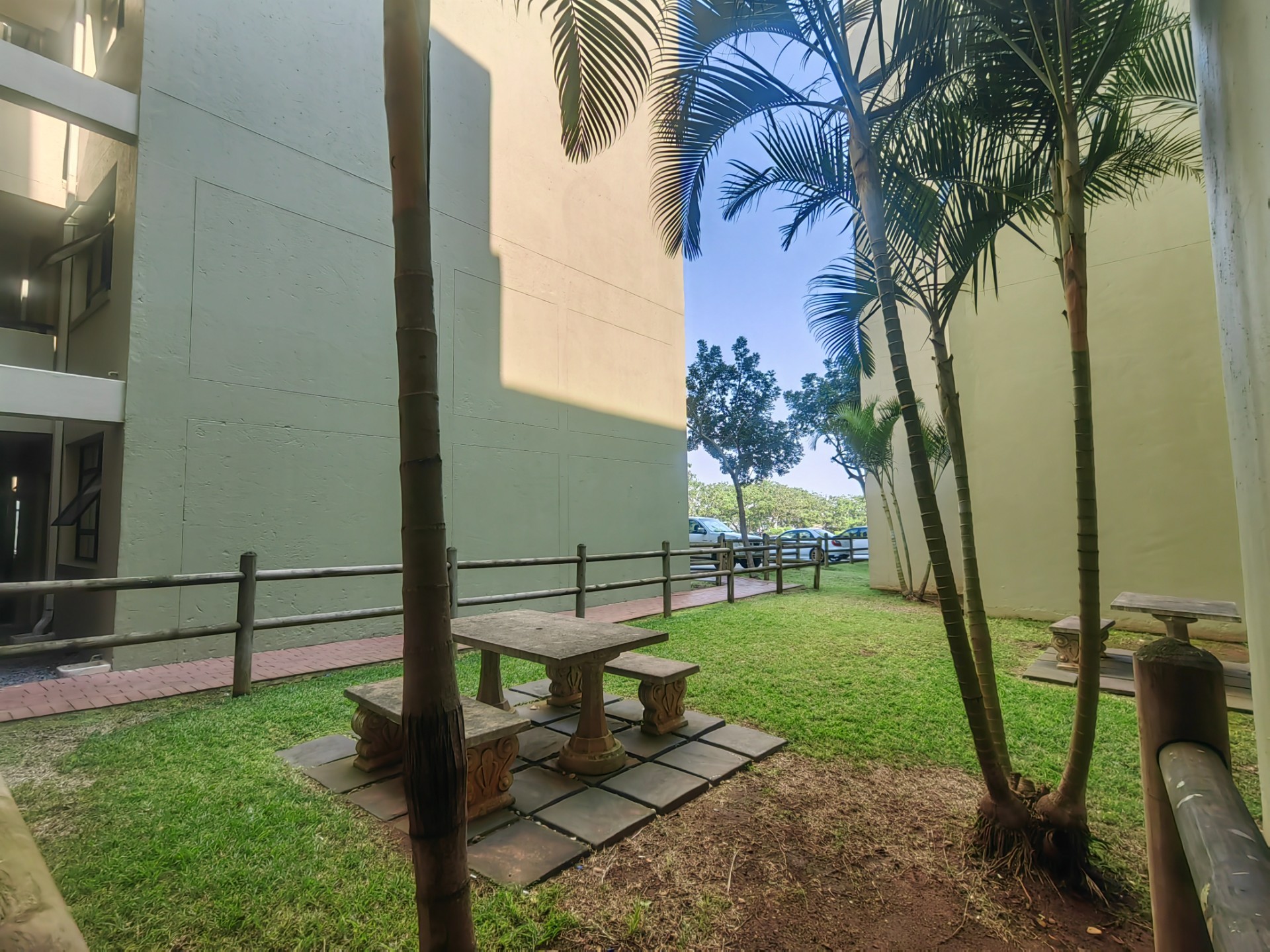Apartment for rent in Umhlanga, KwaZulu Natal, 60 m²