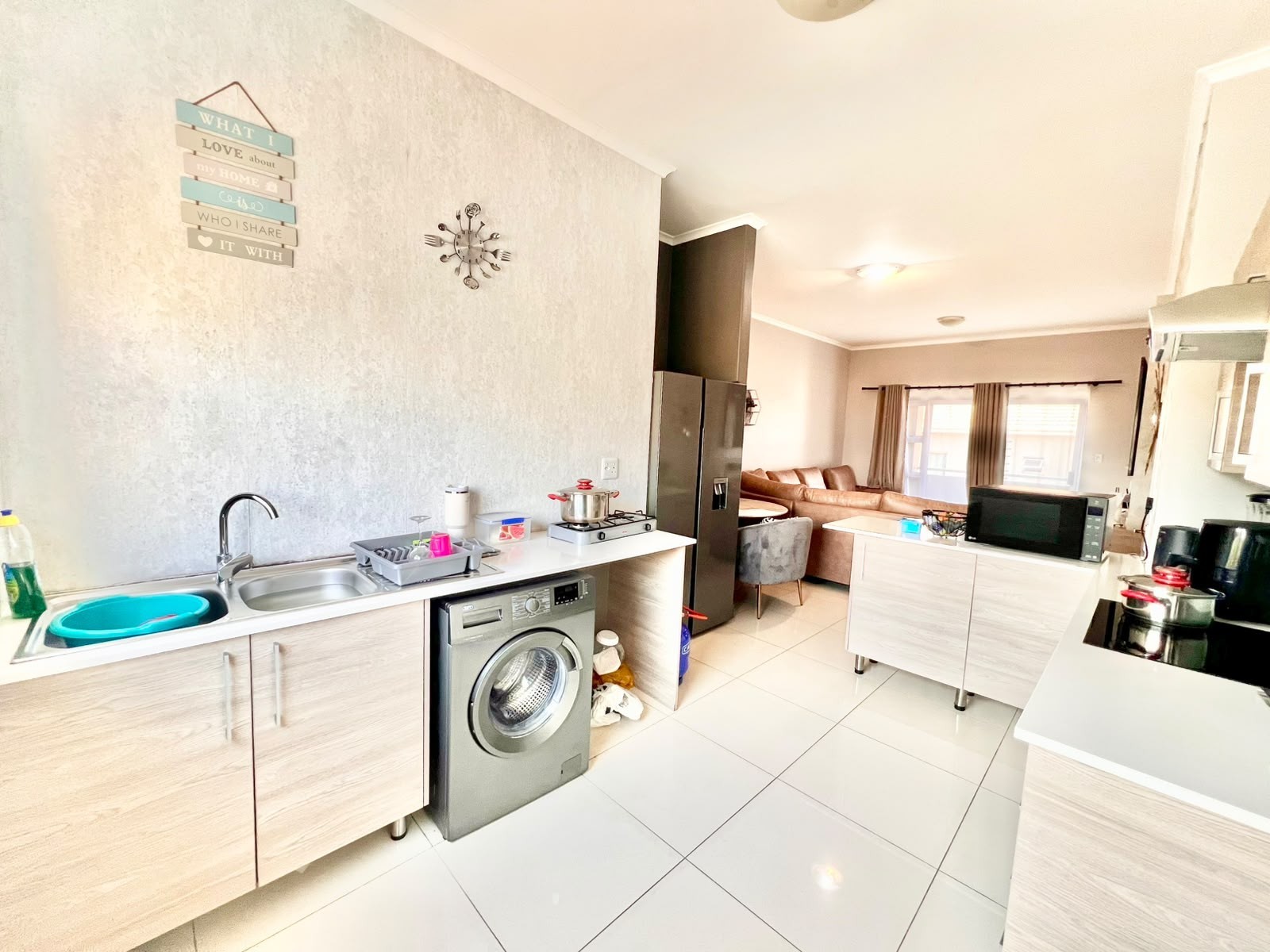 Apartment for sale in Blue Hills, Midrand, 89 m²