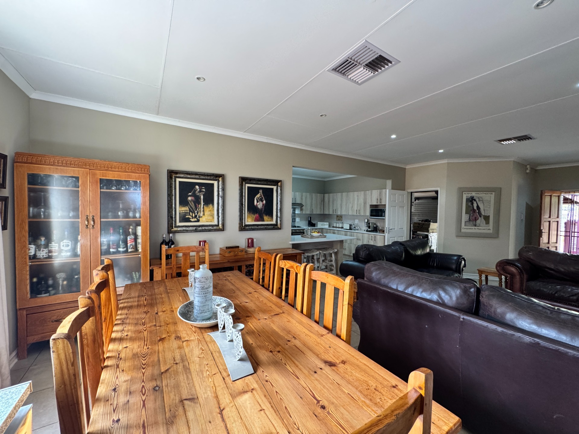 House for sale in Hillcrest, Kimberley, 400 m²