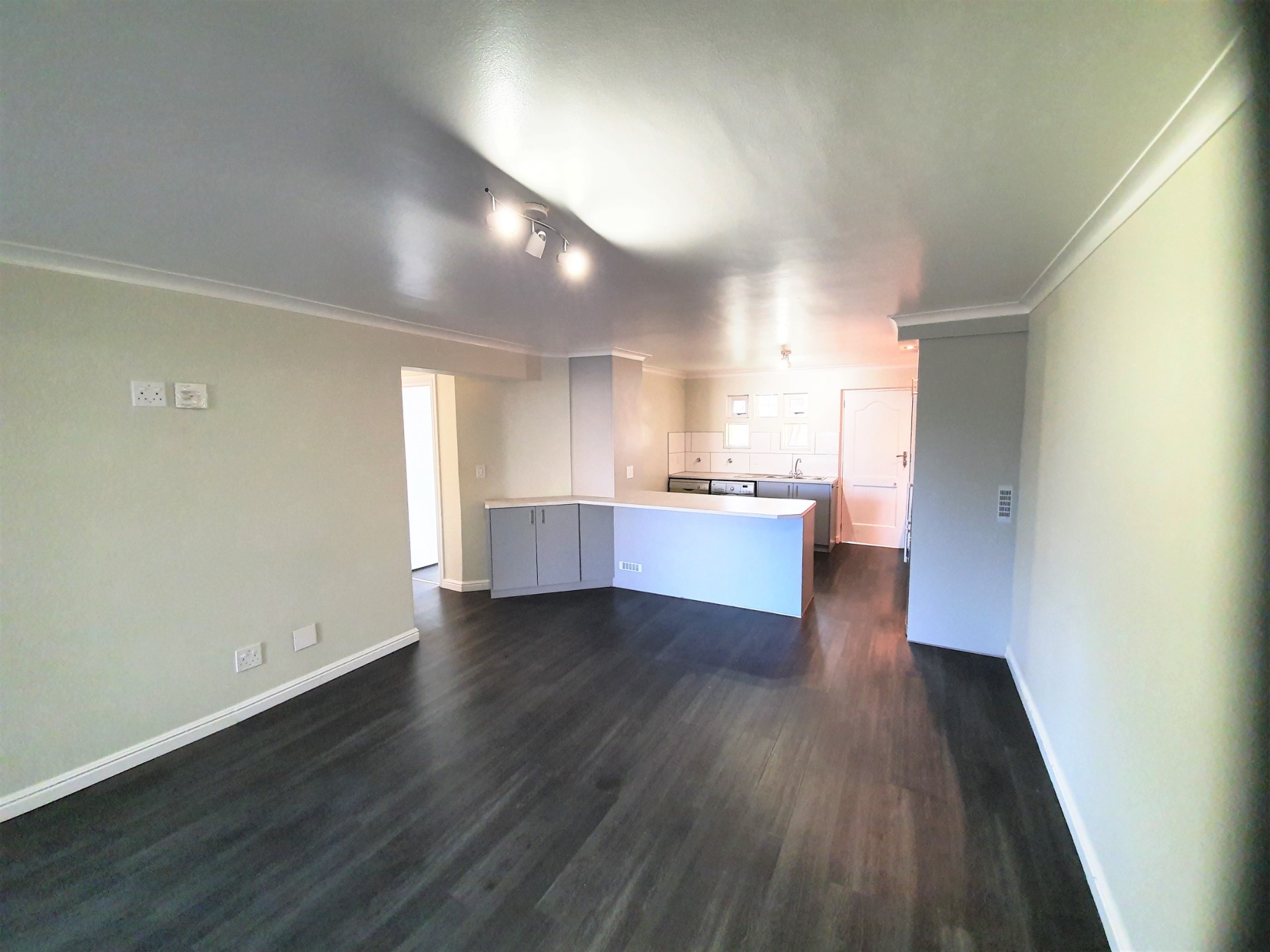 Apartment for sale in Knysna Central, Knysna, 16, Summer Place, 67A Main Road, Knysna Central, Knysna, Western Cape, 107 m²