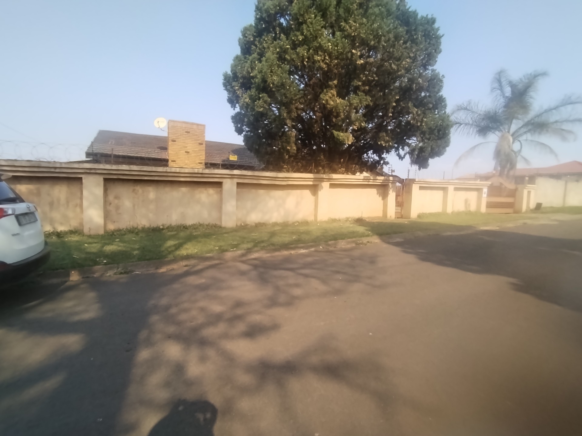 House for sale in Lennoxton, Newcastle, KwaZulu Natal, 1262 m²