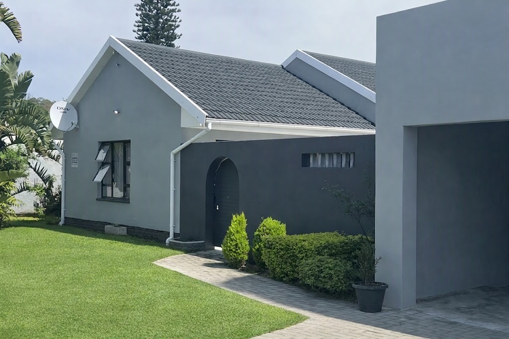 House for sale in Blue Bend, East London, 1000 m²