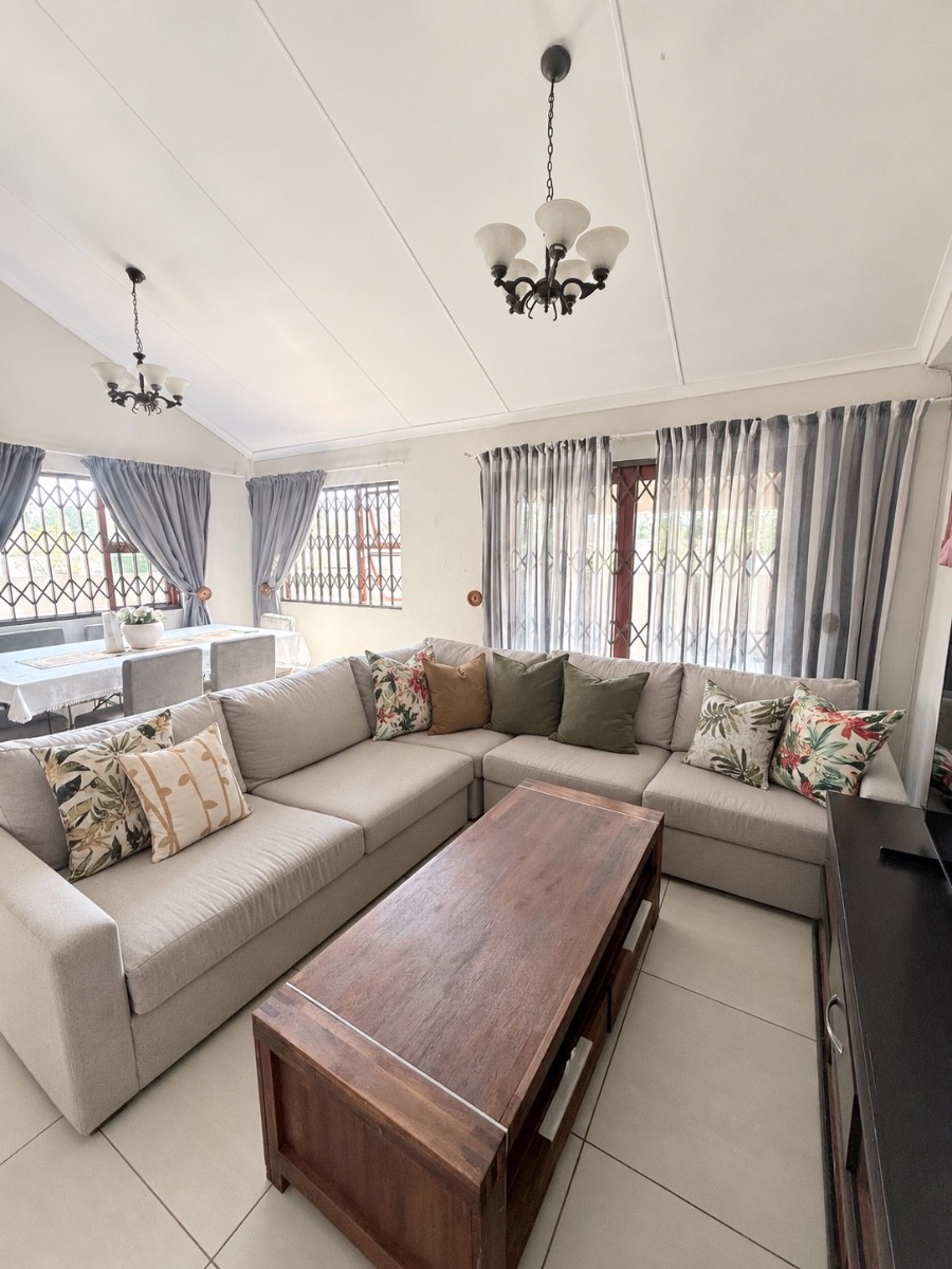 Cluster for sale in North Riding, Randburg, 305 m²