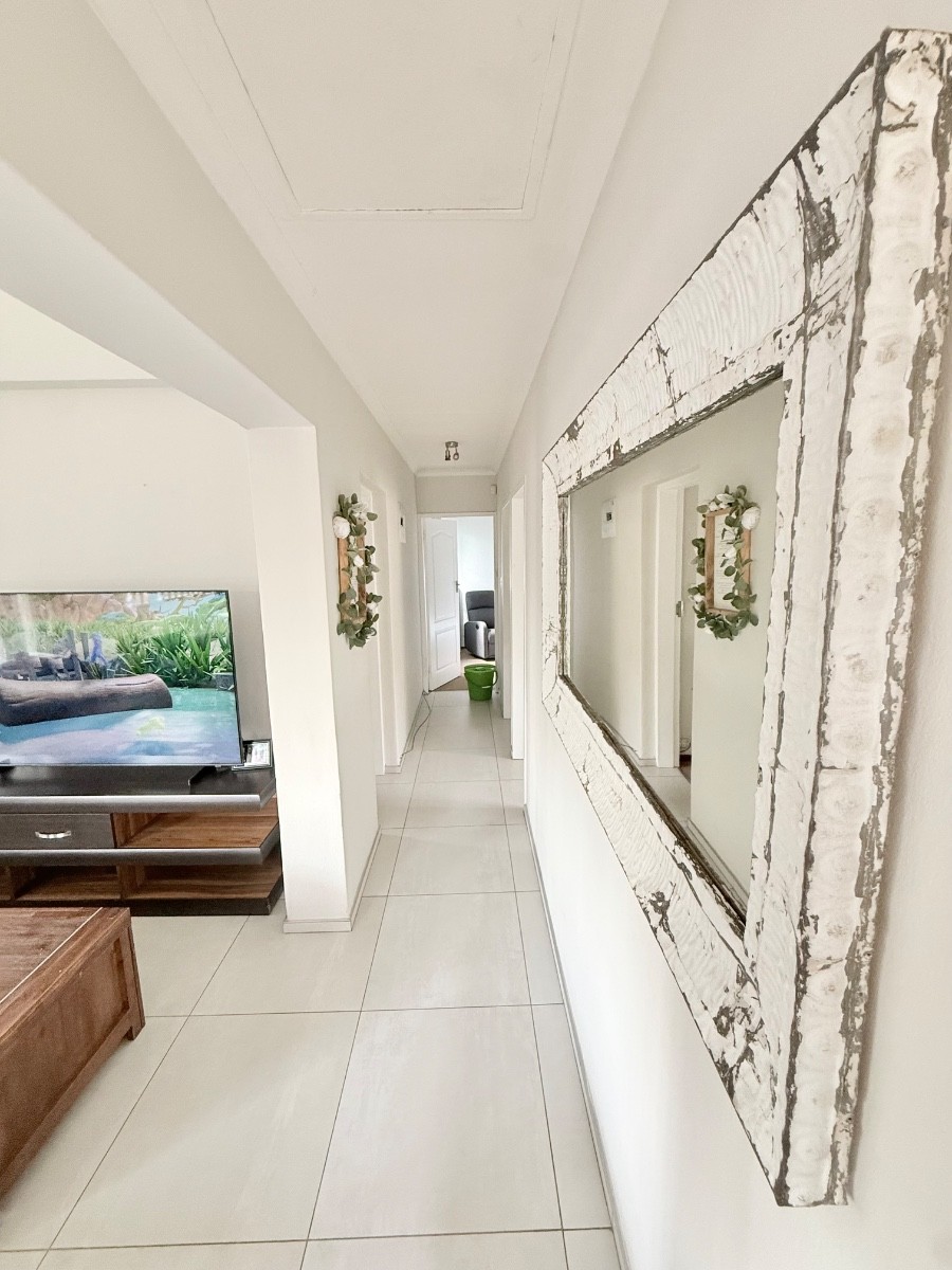 Cluster for sale in North Riding, Randburg, 305 m²