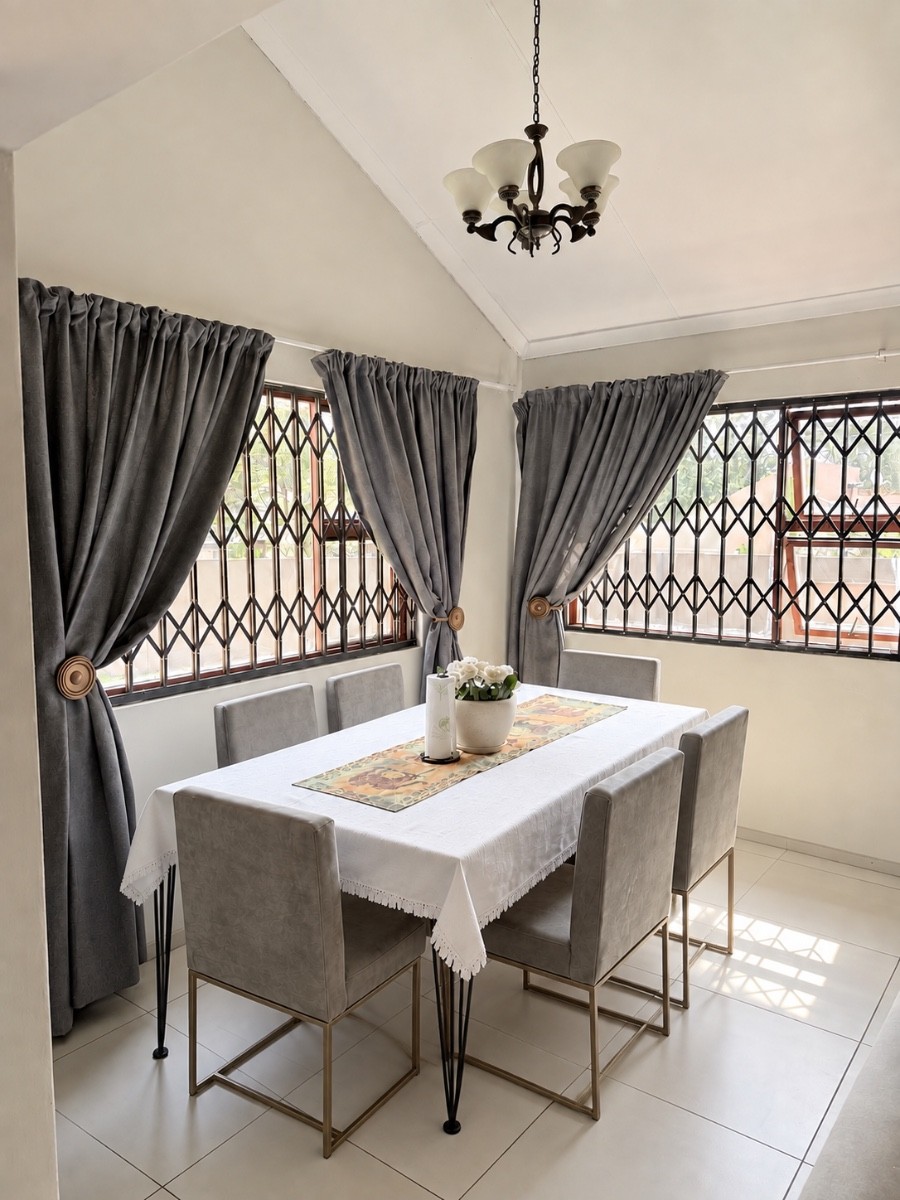 Cluster for sale in North Riding, Randburg, 305 m²