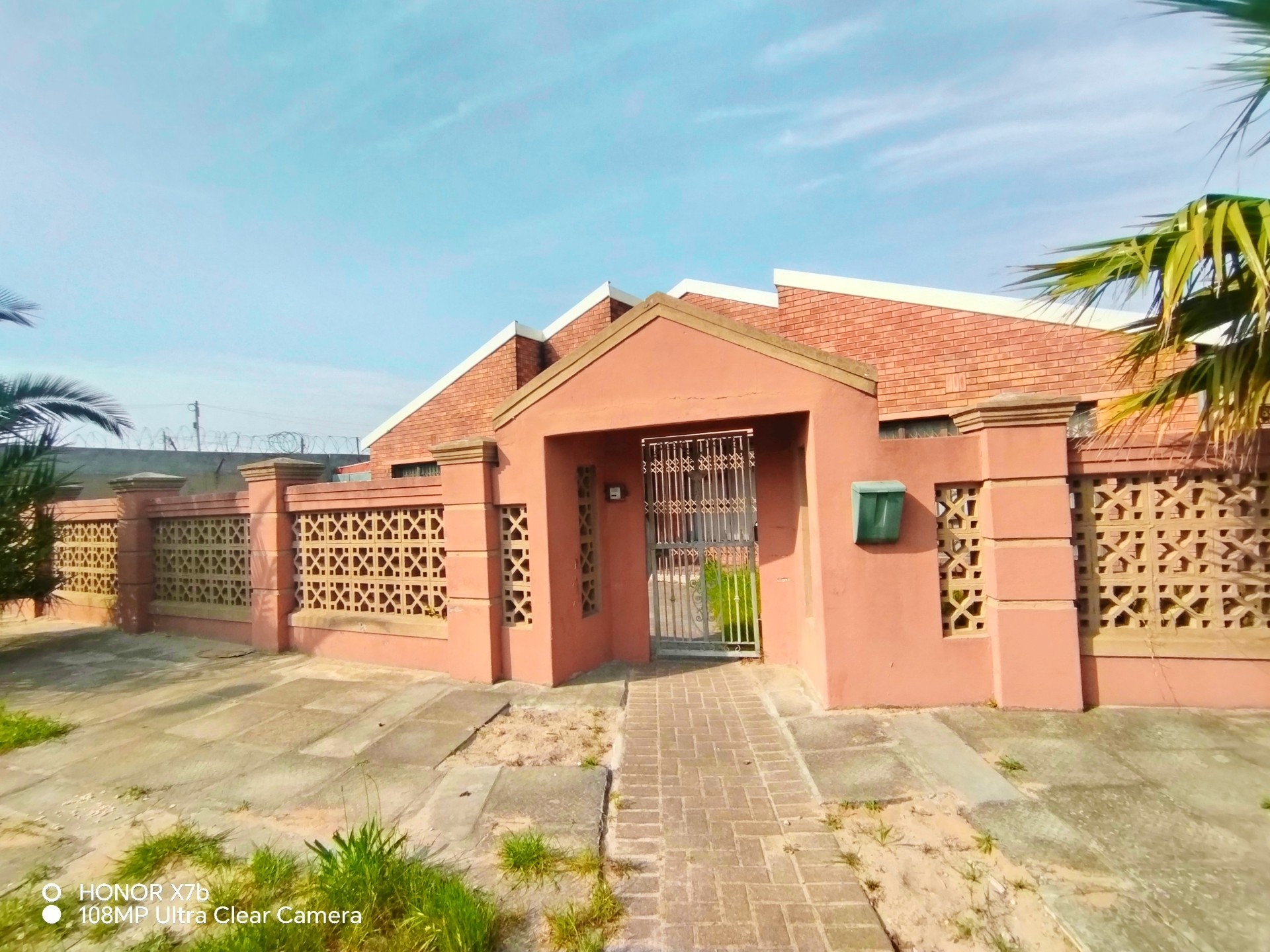House For Sale in Philippi, Cape Town