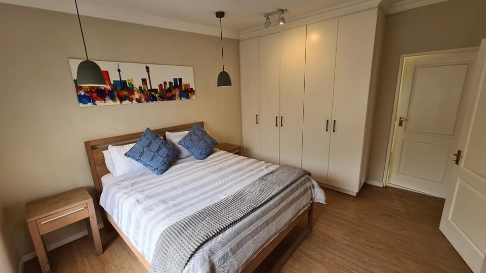 Cottage for rent in Sandton Central, Sandton, 60 m²