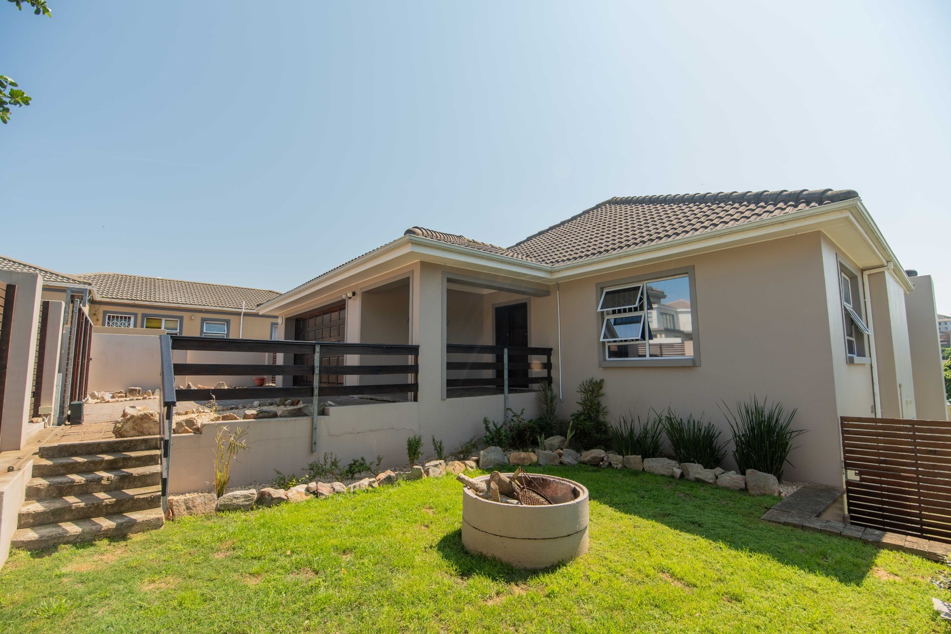 House for sale in Lovemore Park, Port Elizabeth, 234 m²