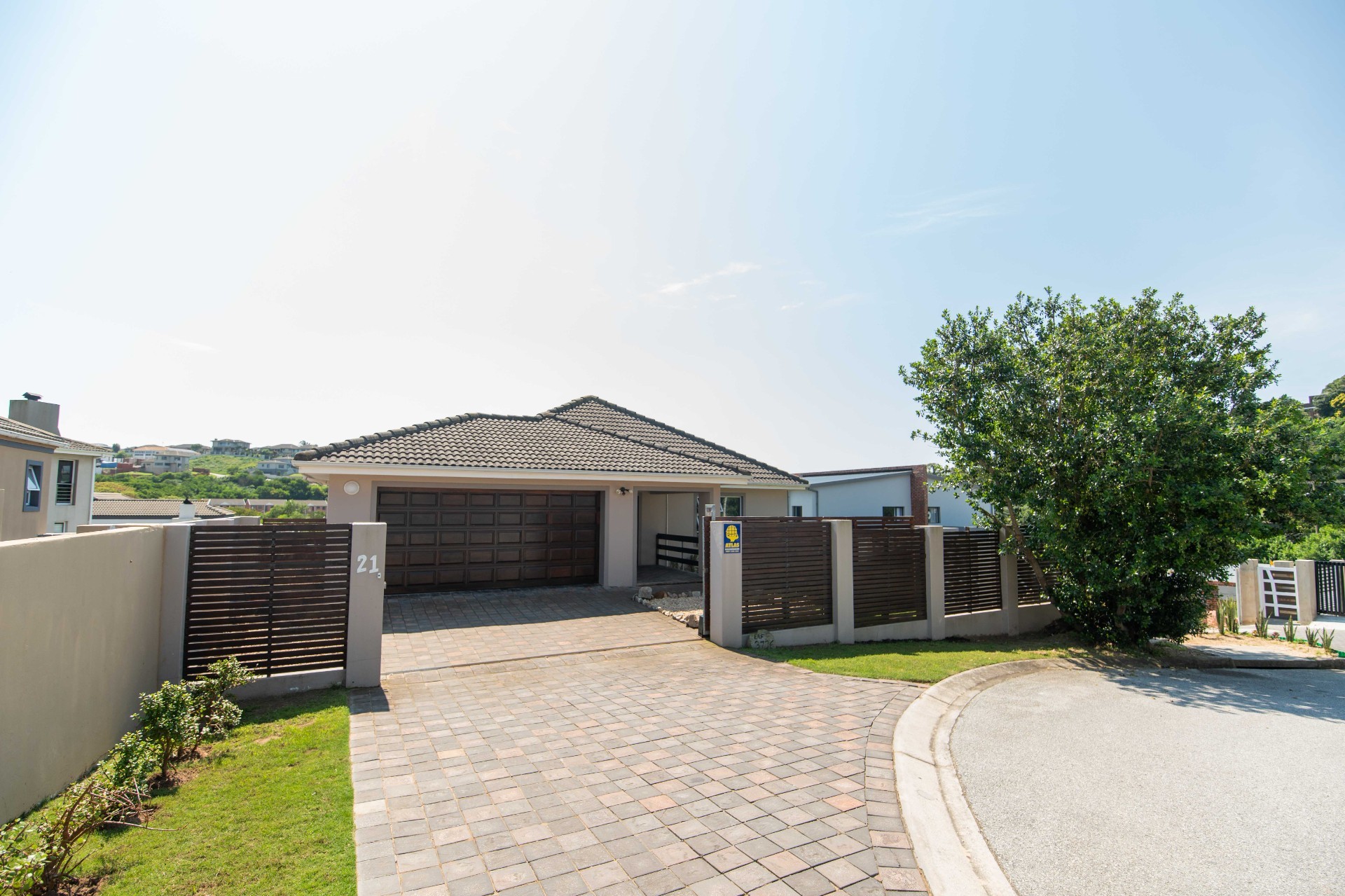 House for sale in Lovemore Park, Port Elizabeth, 234 m²