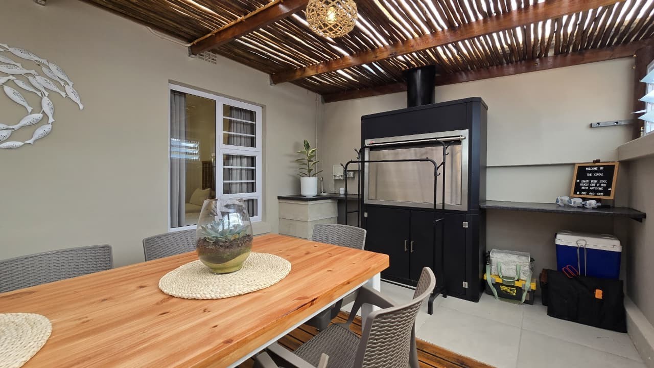 Townhouse for sale in Mossel Bay Central, Mossel Bay, 3 Jason Jon, Mossel Bay Central, 19 Gys Smalberger Street, Mossel Bay Central, Mossel Bay, Western Cape, 110 m²