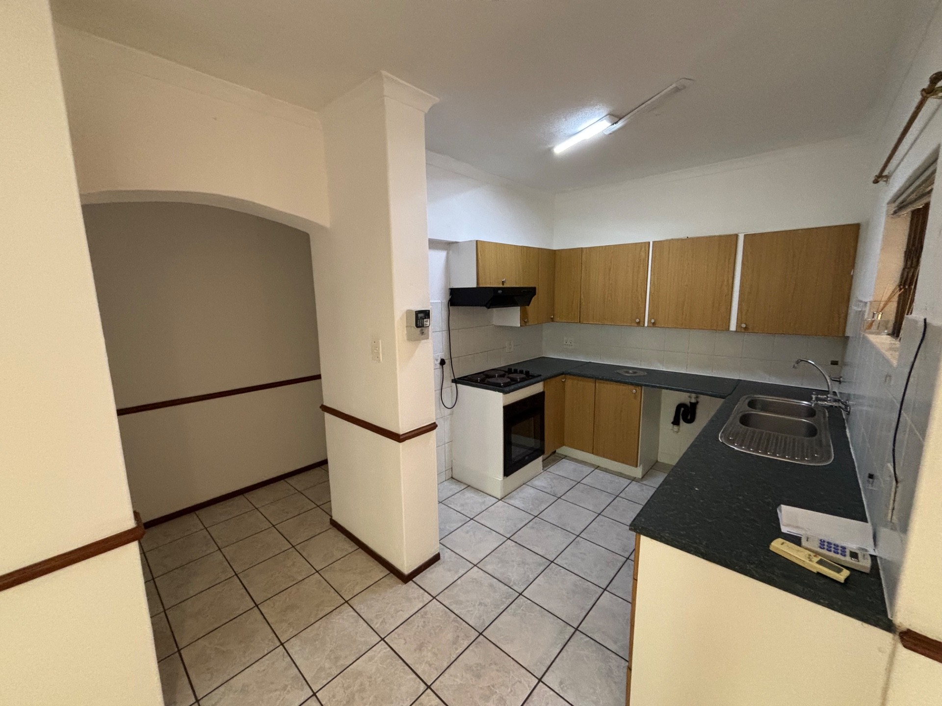 Townhouse for rent in Riverside Park, Nelspruit
