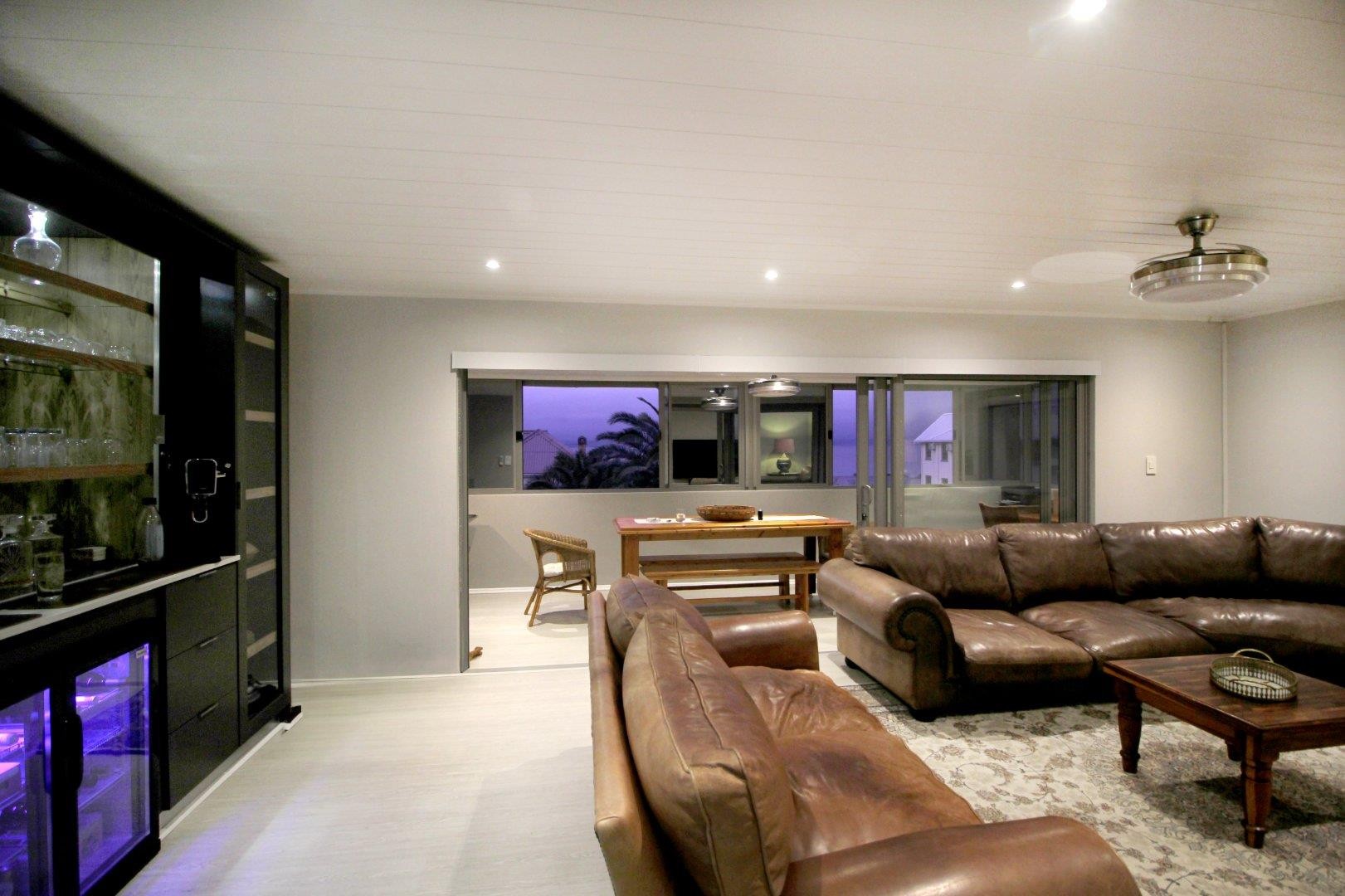 House for sale in Mossel Bay Central, Mossel Bay, 50a Upper Cross Street, 50a Upper Cross Street, Mossel Bay Central, Mossel Bay, Western Cape, 202 m²
