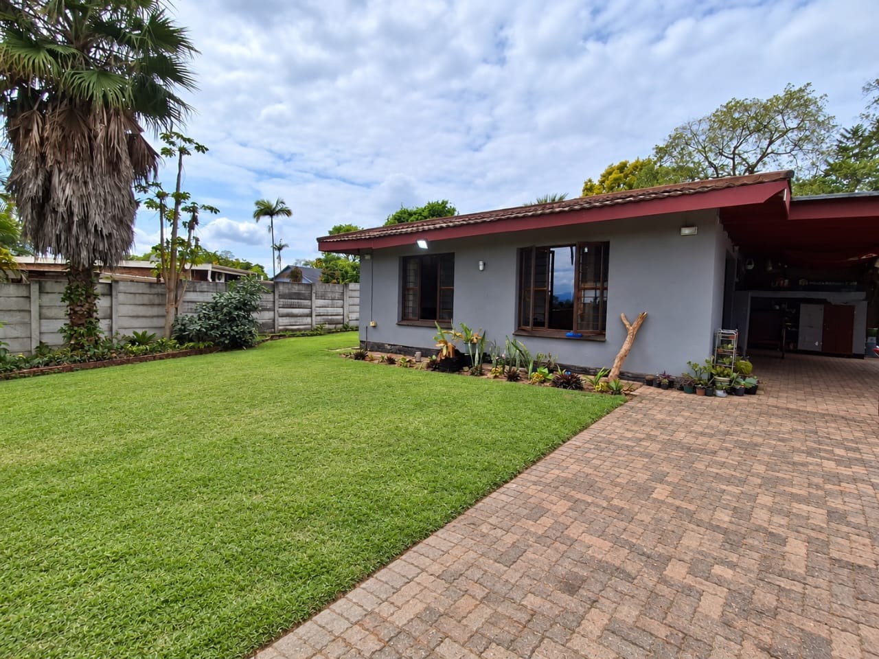 House for sale in West Acres, Nelspruit, 990 m²