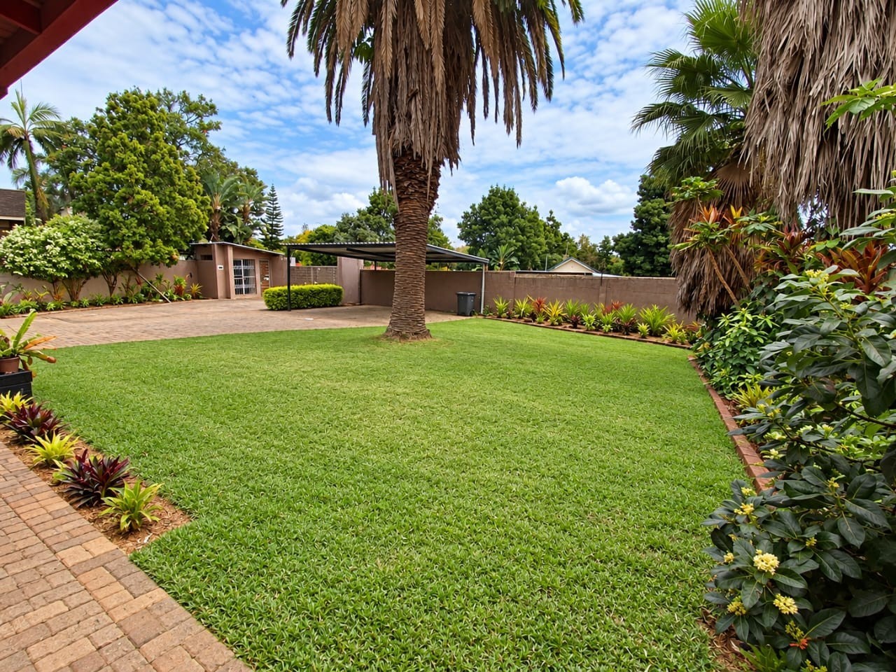House for sale in West Acres, Nelspruit, 990 m²