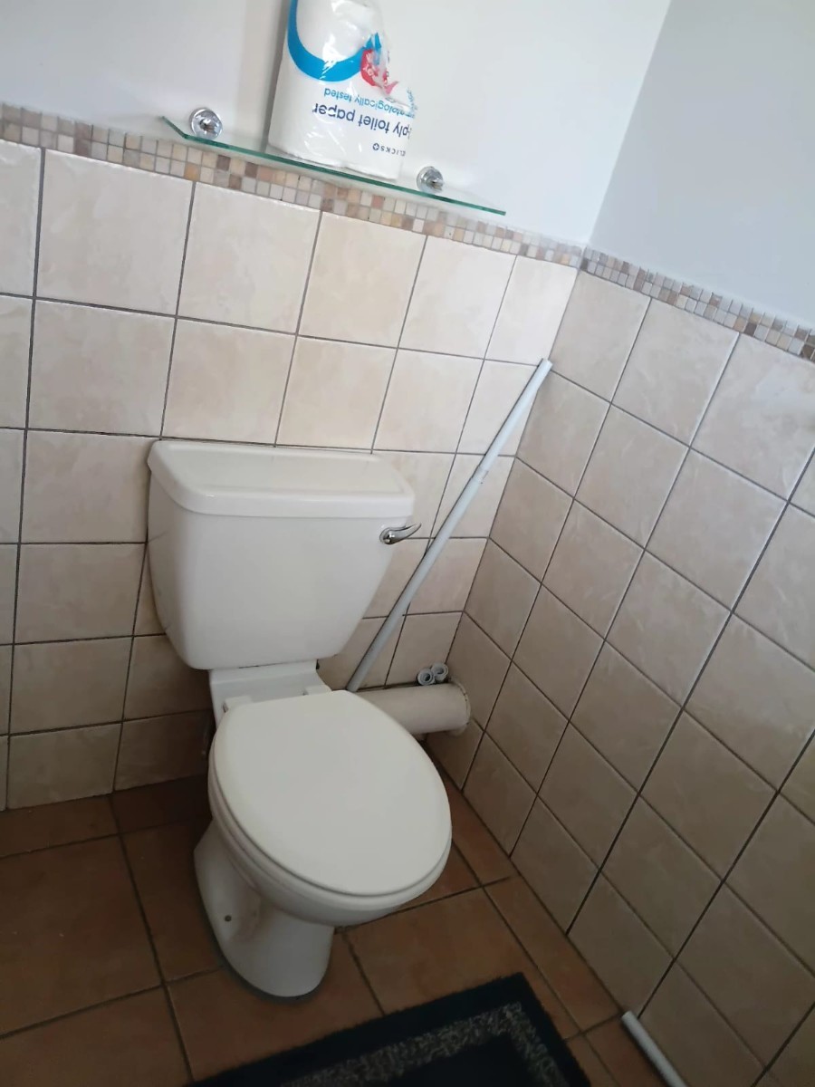 Apartment for rent in Erand Gardens, Midrand, 58 m²