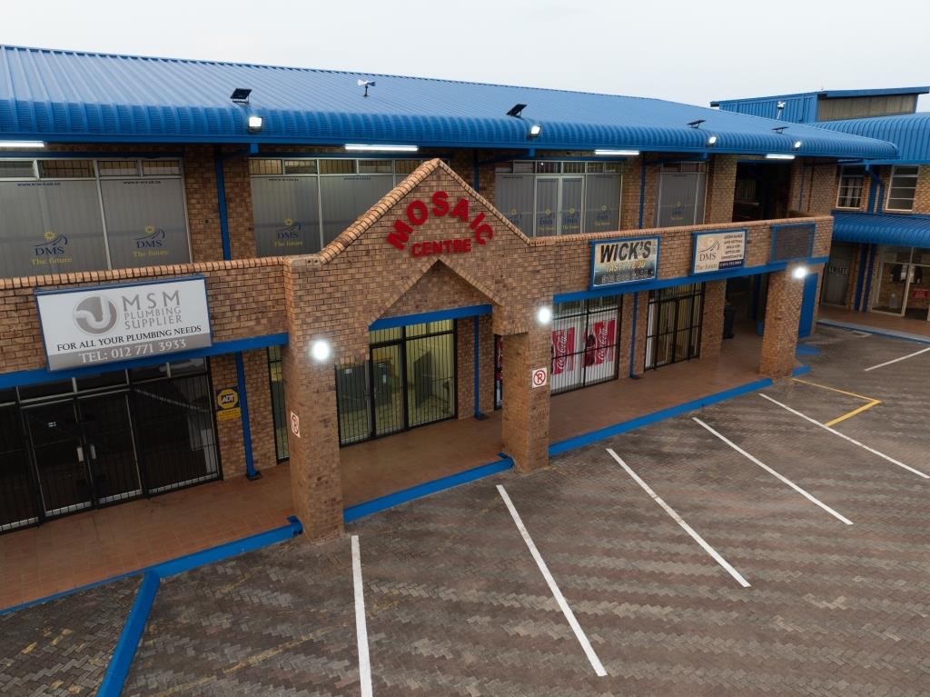 Commercial Property for sale in Jan Niemand Park, Pretoria, 3281 m²
