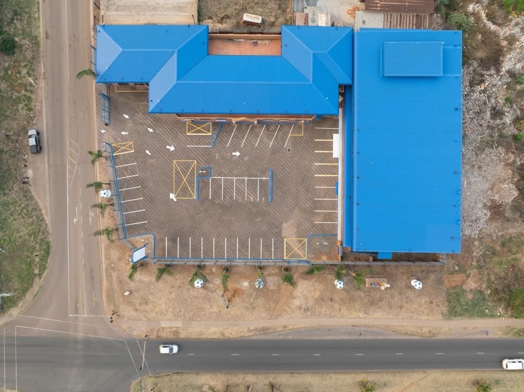 Commercial Property for sale in Jan Niemand Park, Pretoria, 3281 m²