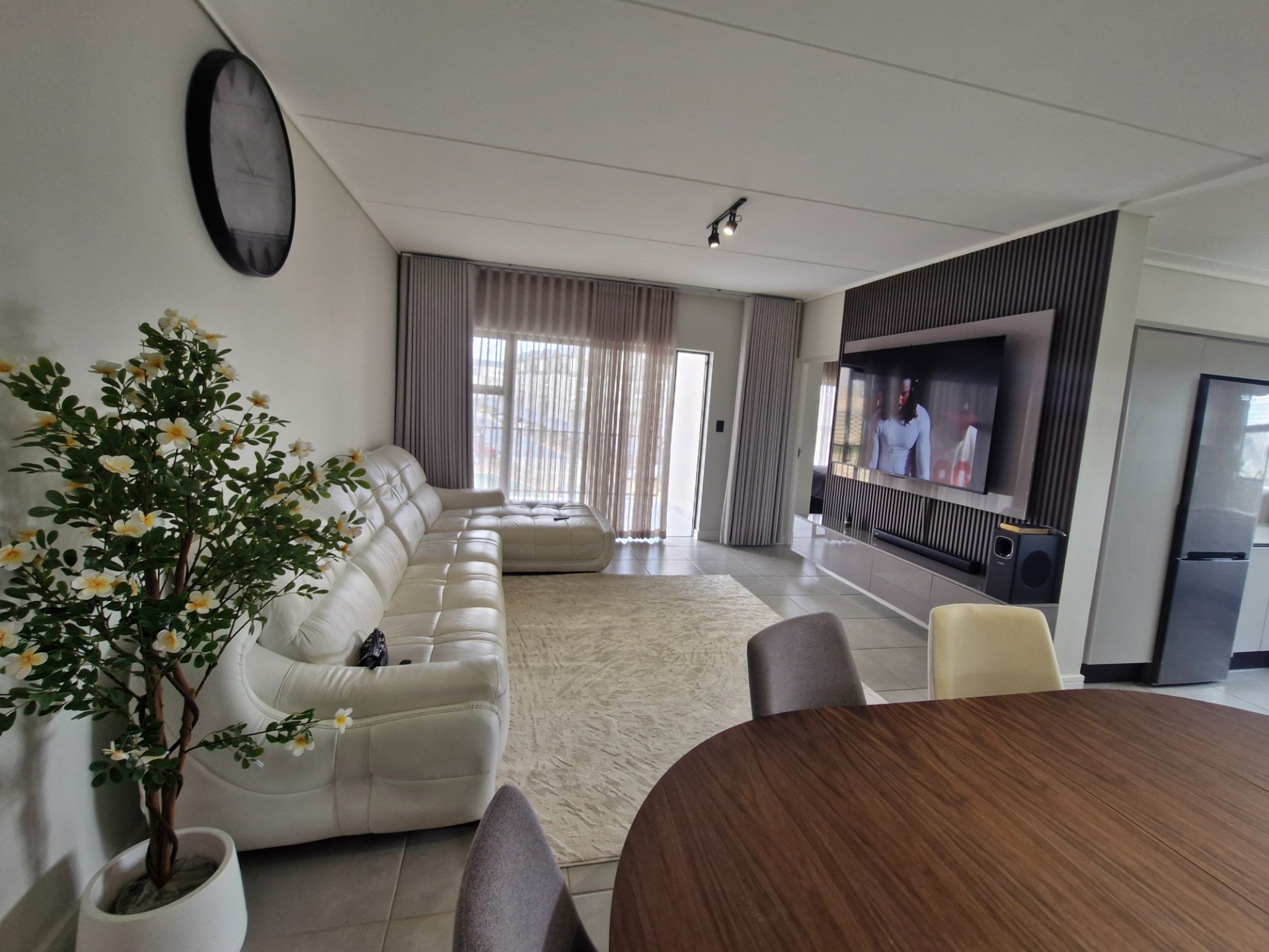 Apartment for rent in Waterfall, Midrand, A10  (1st floor), Munyaka Estate, 11 Munyaka BLVD, Waterfall, Midrand, Gauteng, 121 m²