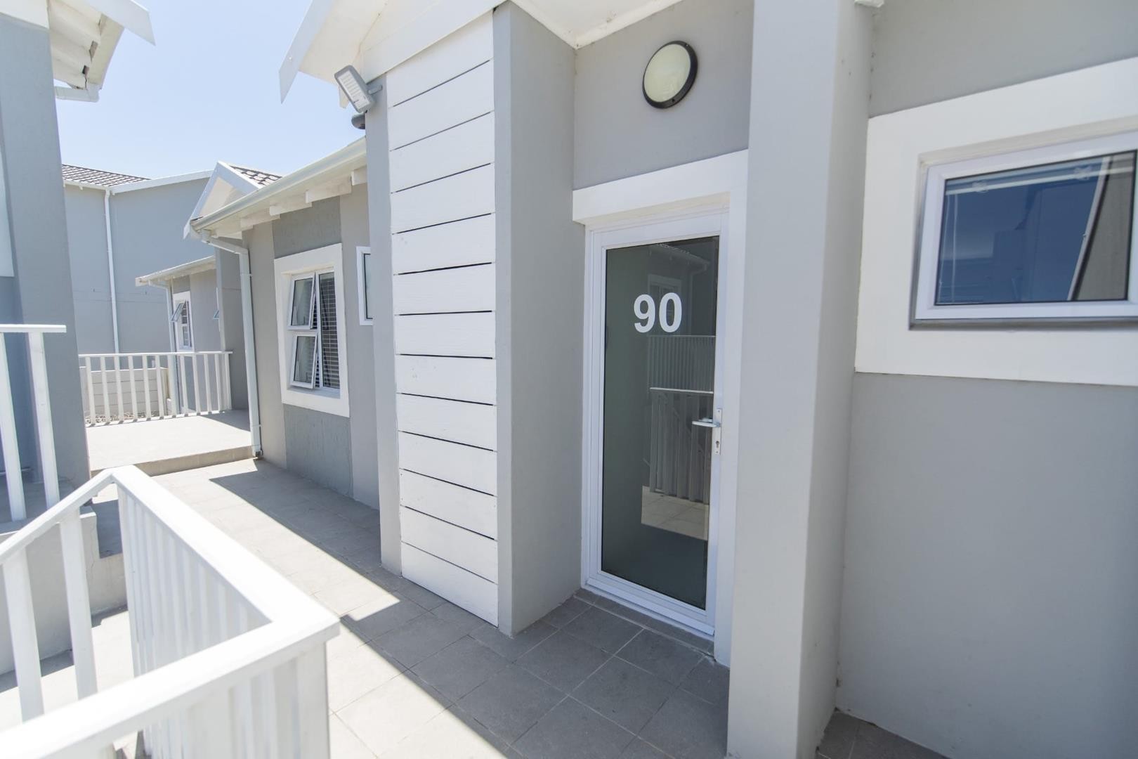 Apartment for sale in Westering, Port Elizabeth, 56 m²