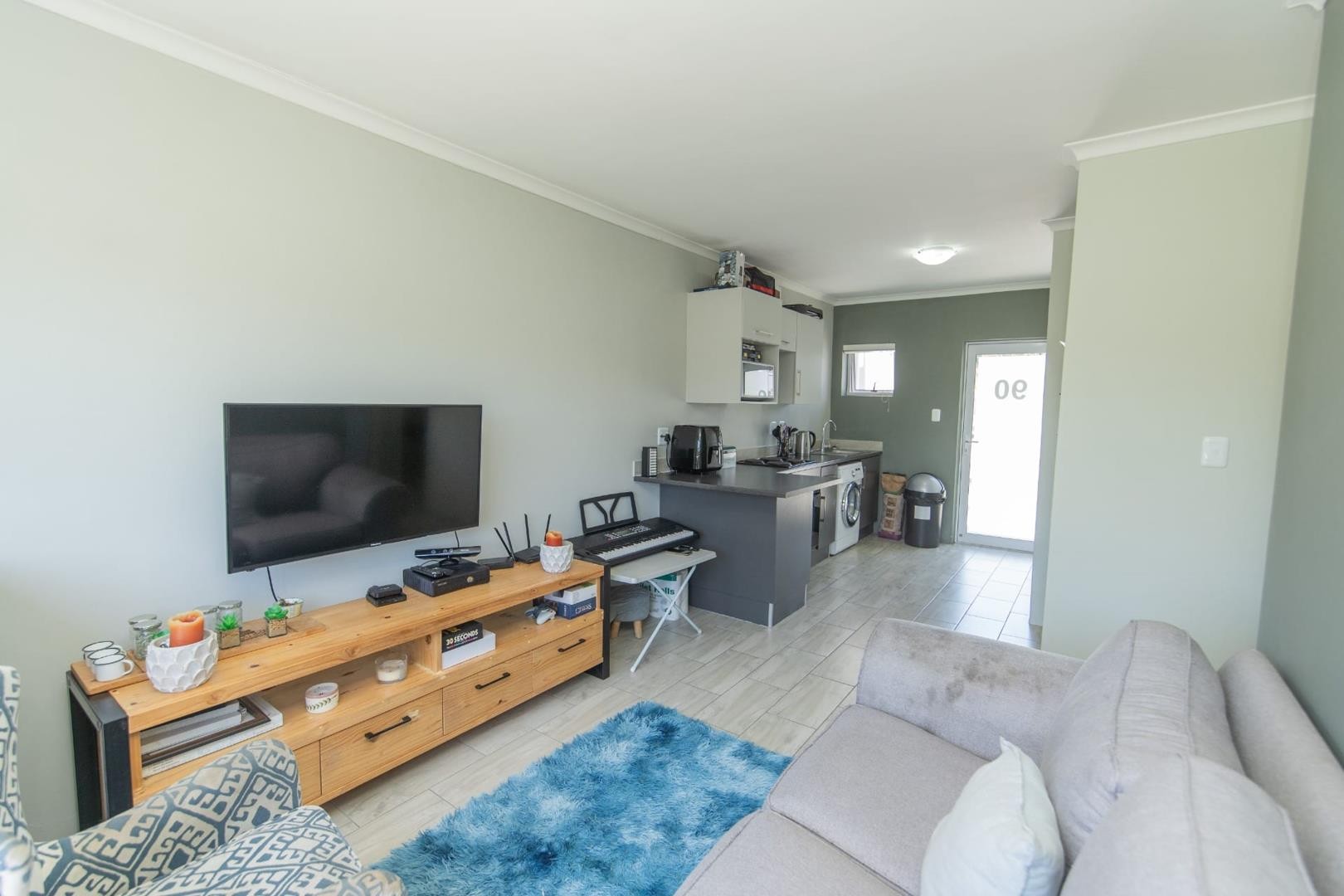 Apartment for sale in Westering, Port Elizabeth, 56 m²