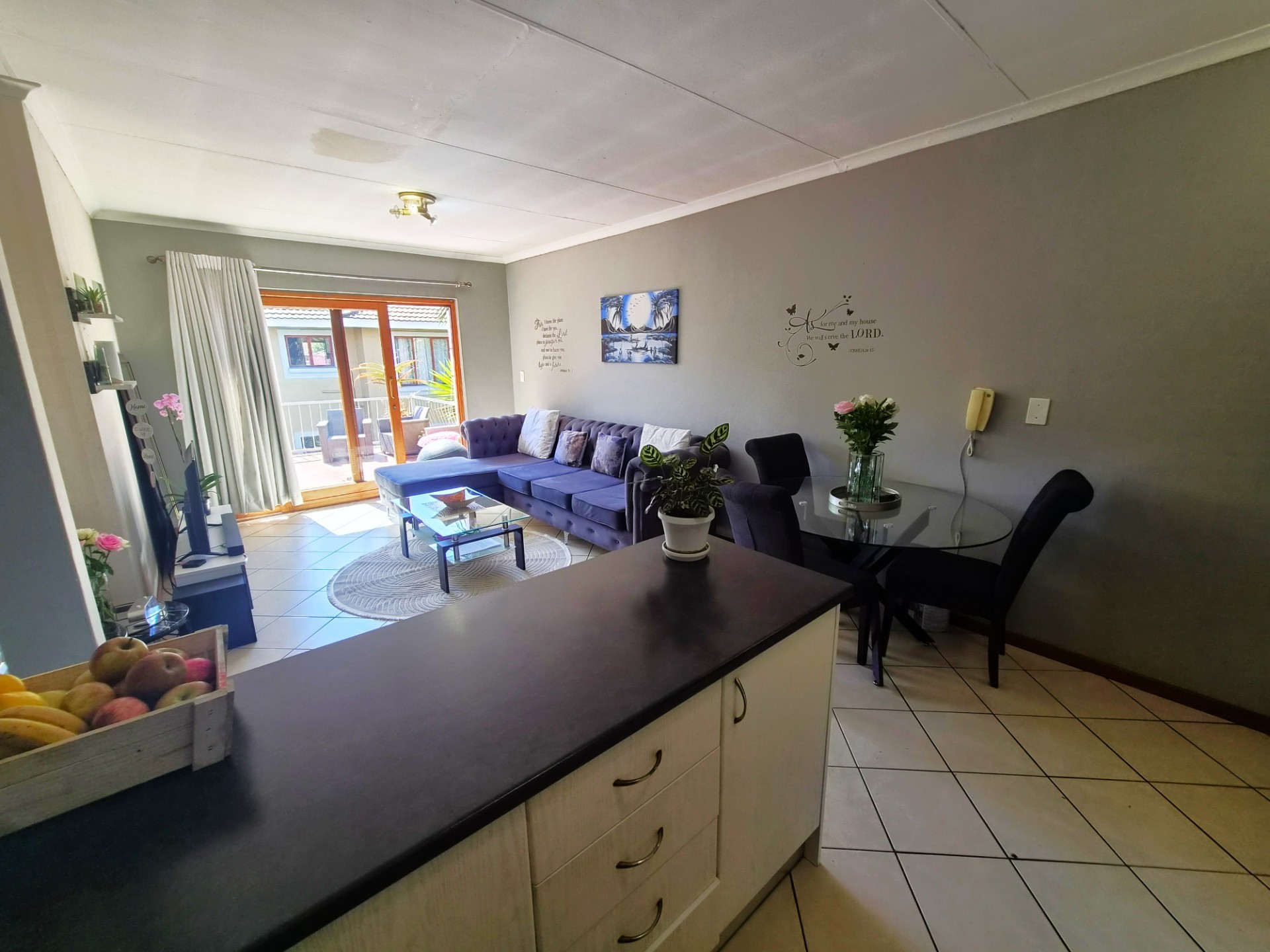 Apartment for rent in Paulshof, Sandton, 71 m²