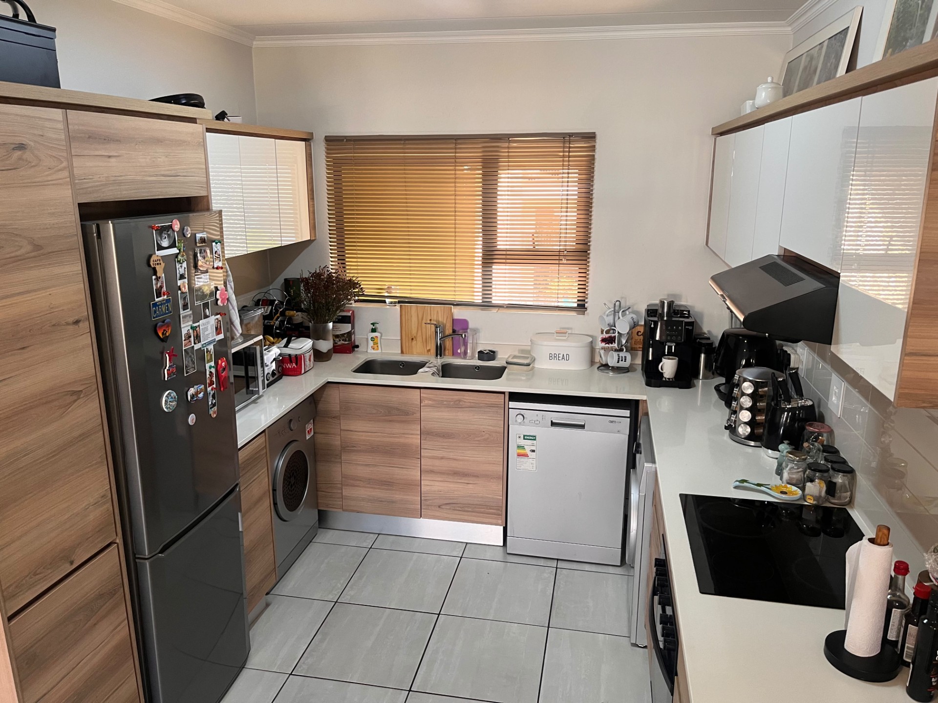 Apartment for rent in Waterfall, Midrand, 107 m²